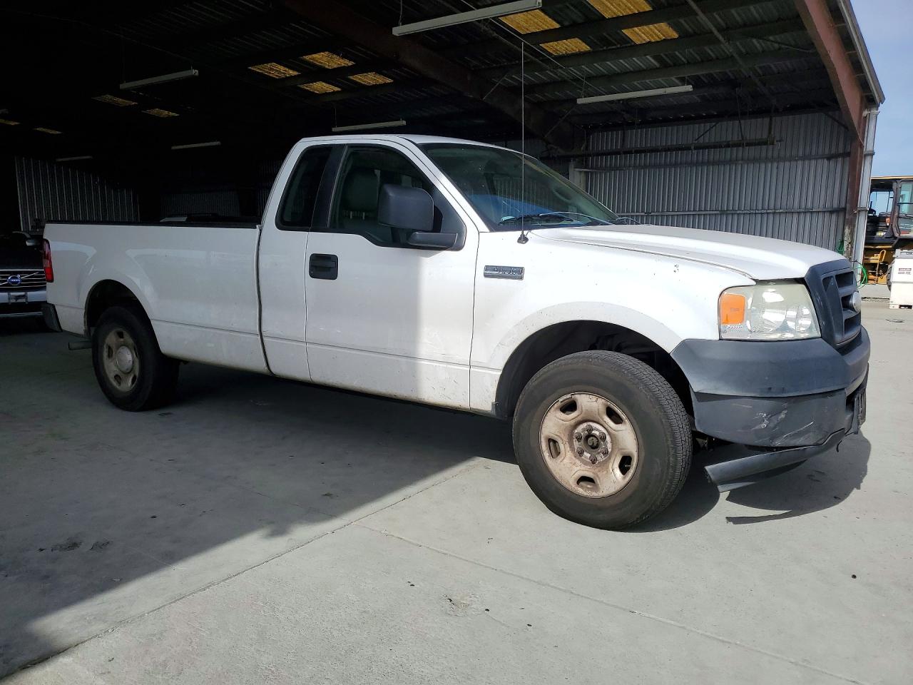 2007 Ford F150 White vin: 1FTRF12257KD13084