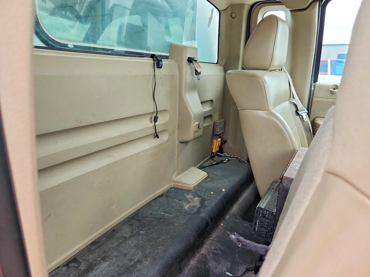 2008 Ford F150 Белый vin: 1FTRF12258KB70204