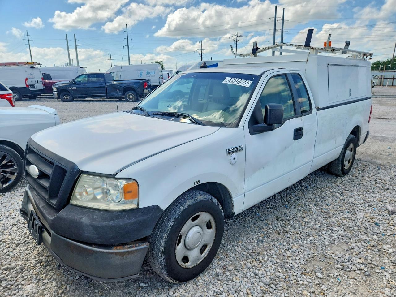 2008 Ford F150 White vin: 1FTRF12258KC10782