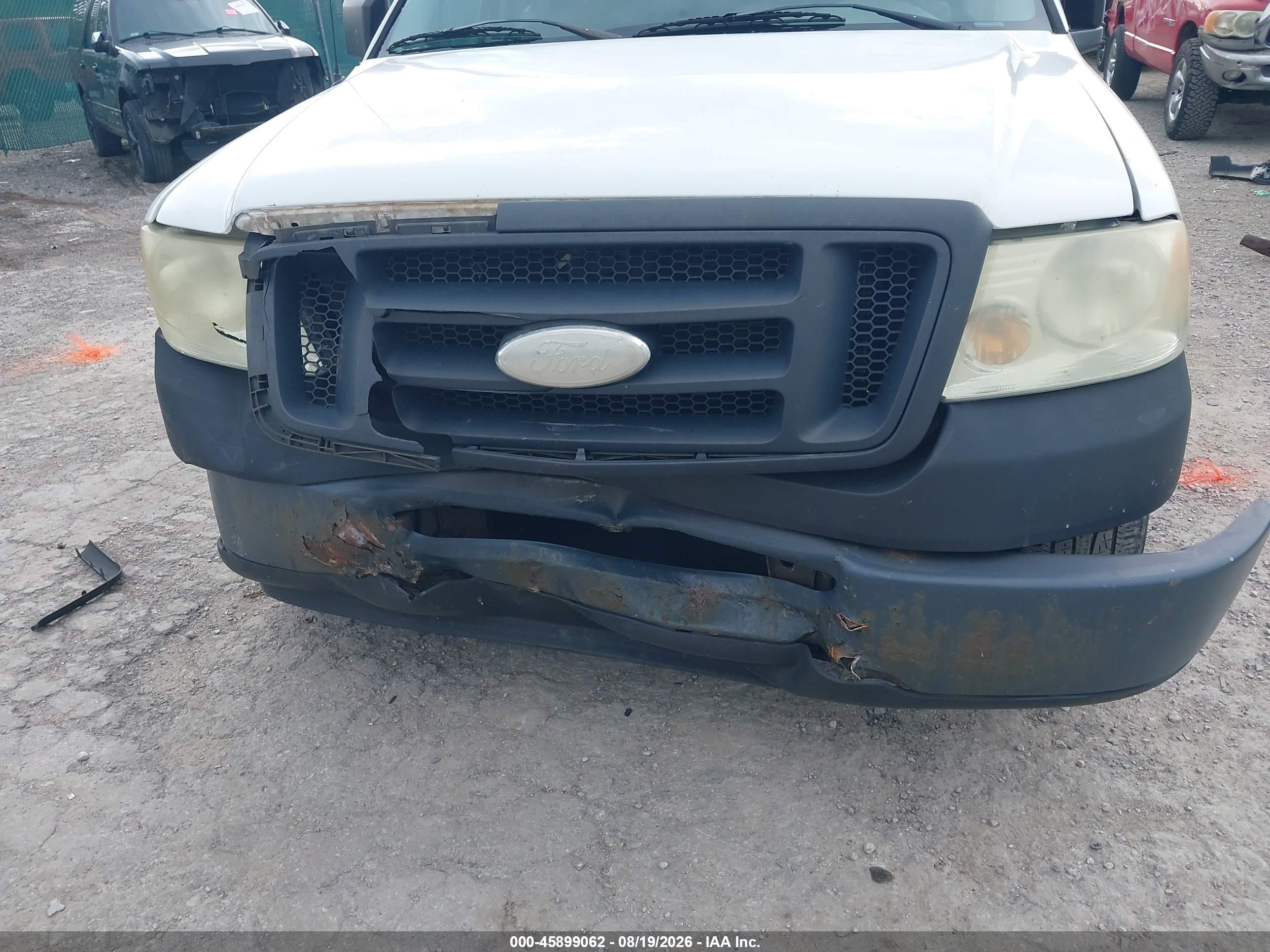 2008 Ford F-150 Stx/xl/xlt White vin: 1FTRF12258KD80964