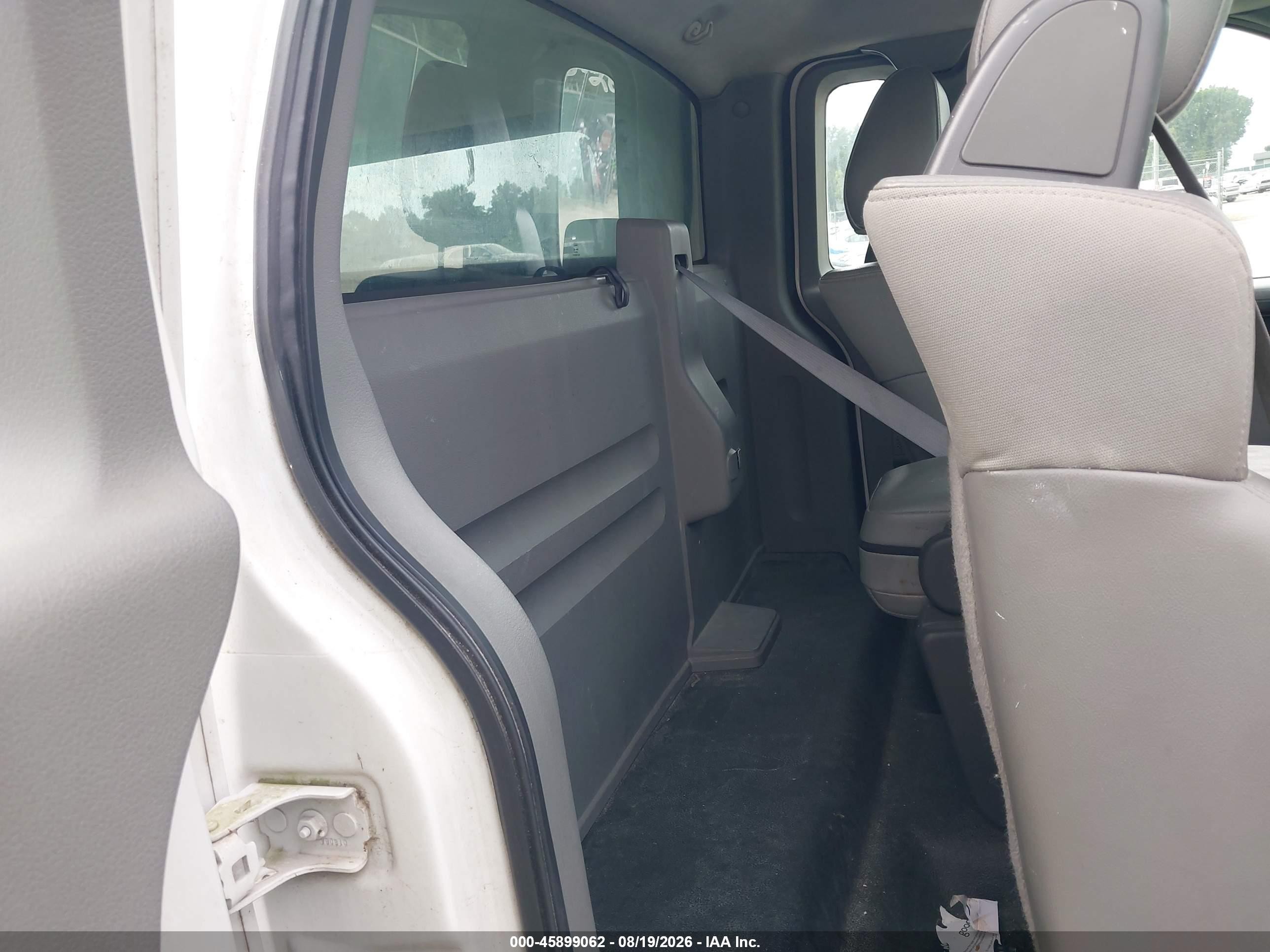 2008 Ford F-150 Stx/xl/xlt White vin: 1FTRF12258KD80964