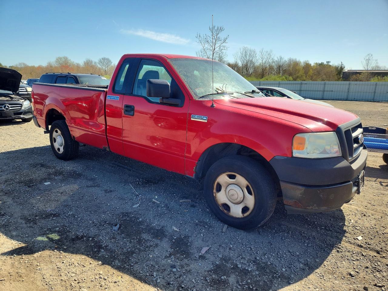 2005 Ford F150 Красный vin: 1FTRF12265NB22026