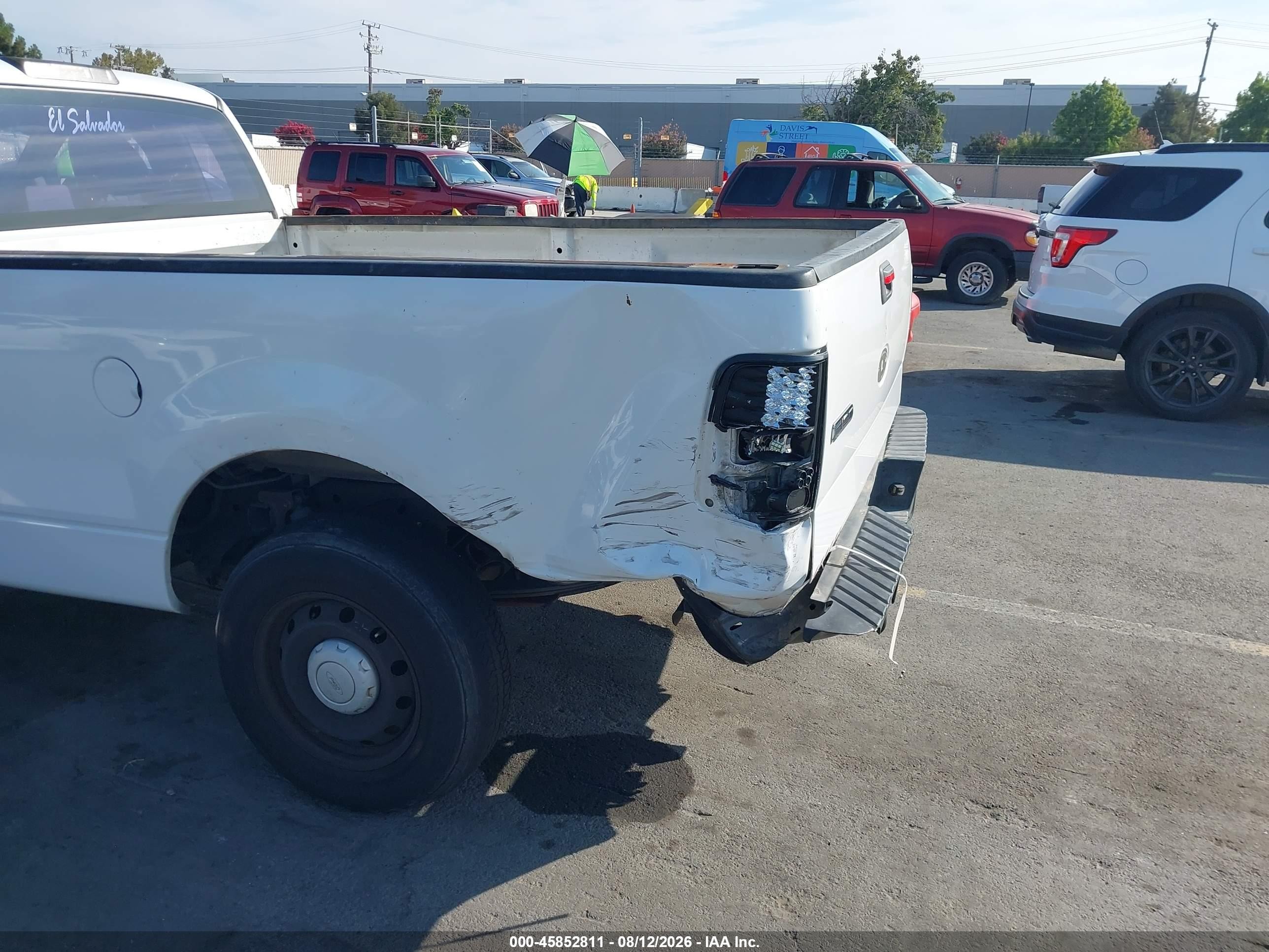 2006 Ford F-150 Stx/xl/xlt White vin: 1FTRF12266NA32540