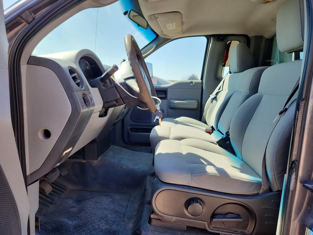 2007 Ford F150 Gray vin: 1FTRF12267KD08010