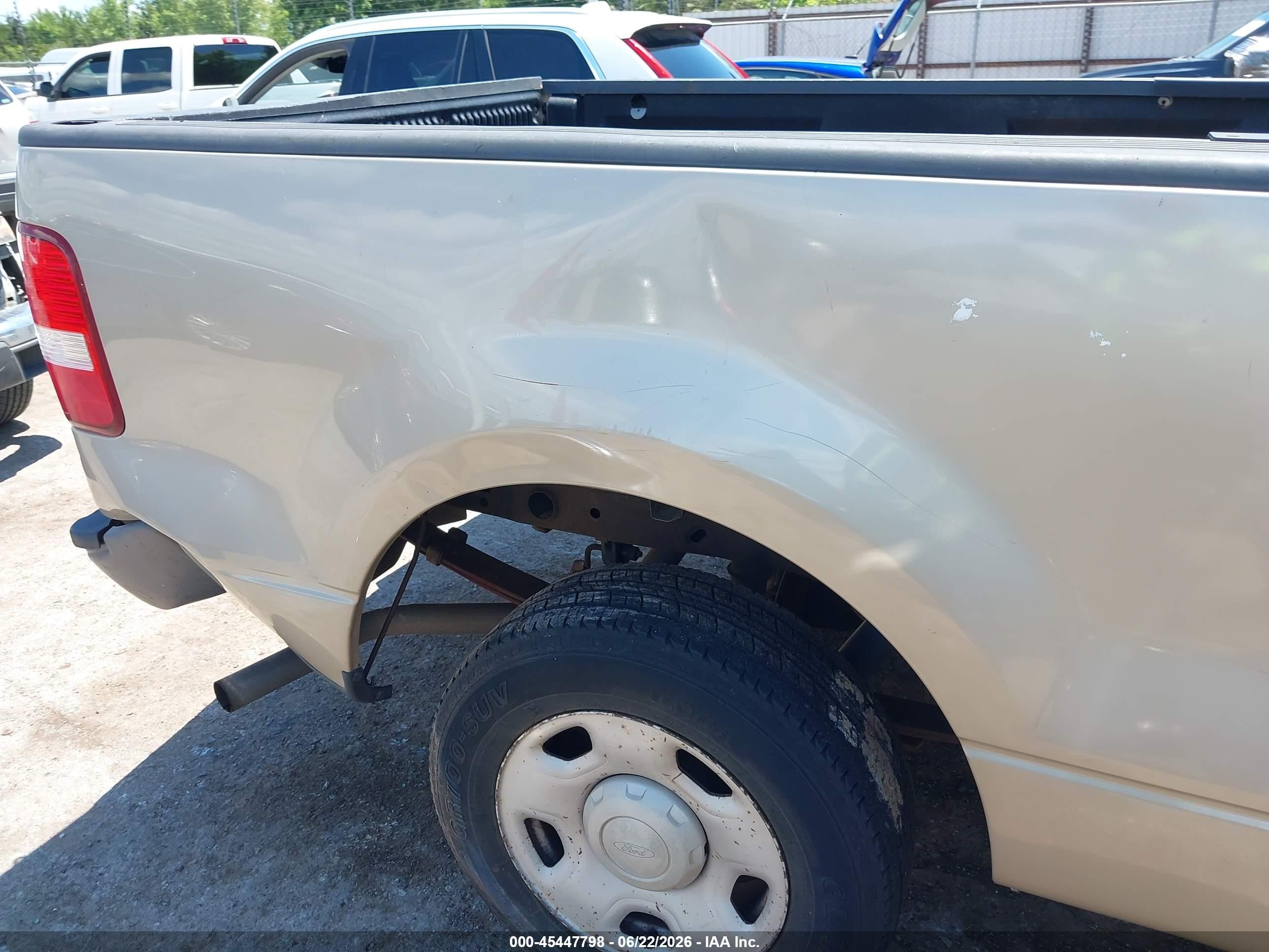 2007 Ford F-150 Stx/xl/xlt Gold vin: 1FTRF12267NA42793