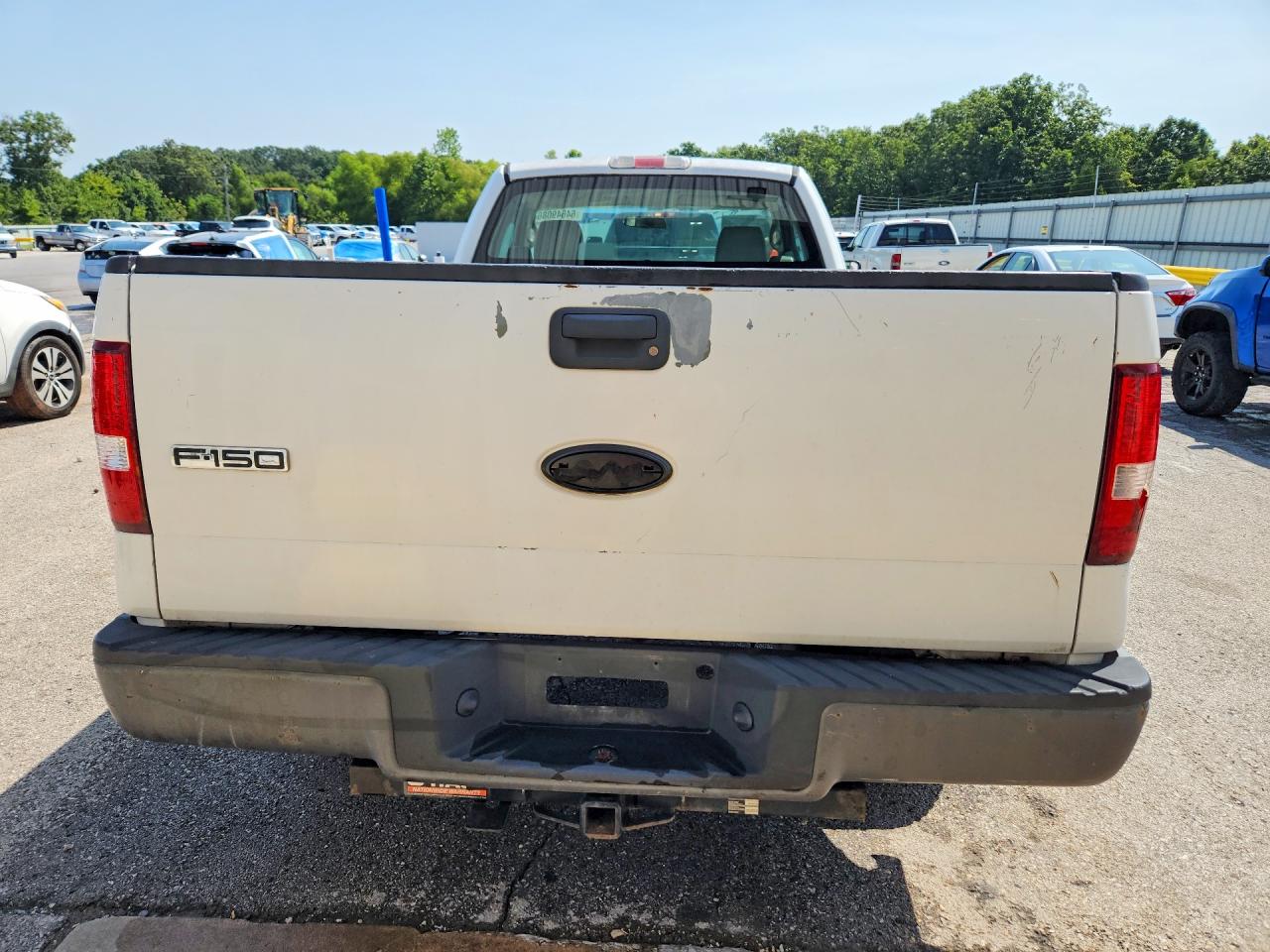 2008 Ford F150 White vin: 1FTRF12268KD97482