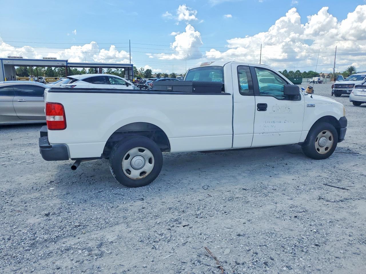 2008 Ford F150 White vin: 1FTRF12268KF00965
