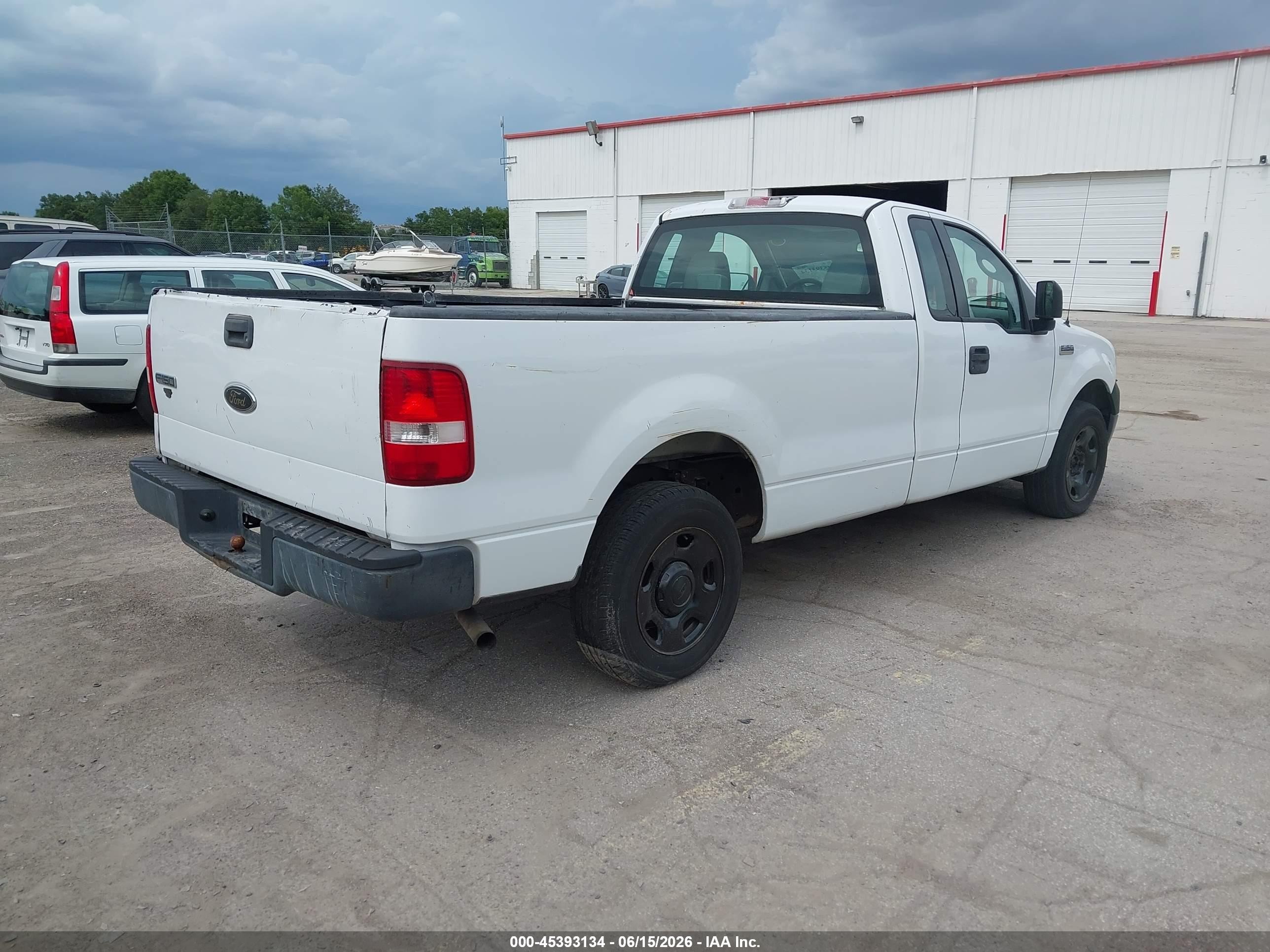 2005 Ford F-150 Stx/xl/xlt White vin: 1FTRF12275NB84888