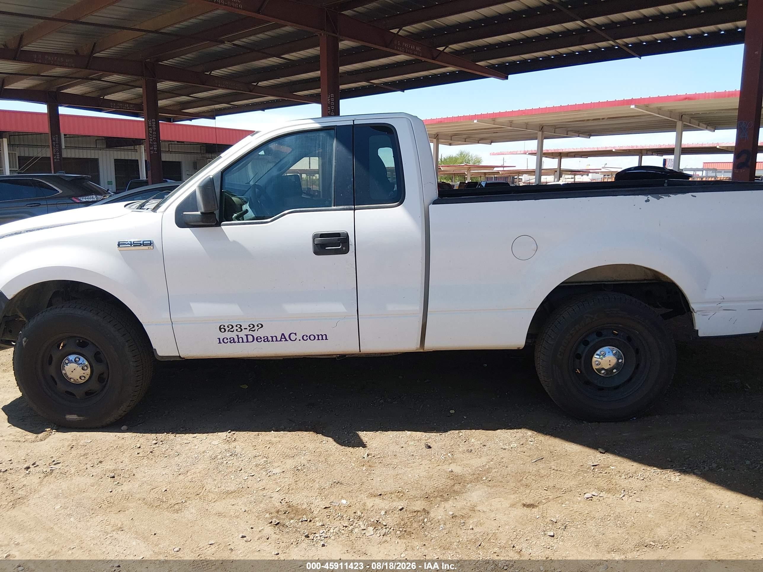 2006 Ford F-150 Stx/xl/xlt White vin: 1FTRF12276NB68403