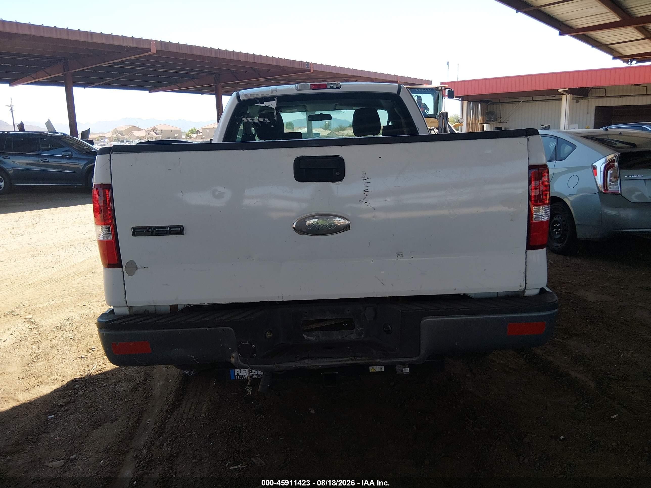 2006 Ford F-150 Stx/xl/xlt White vin: 1FTRF12276NB68403