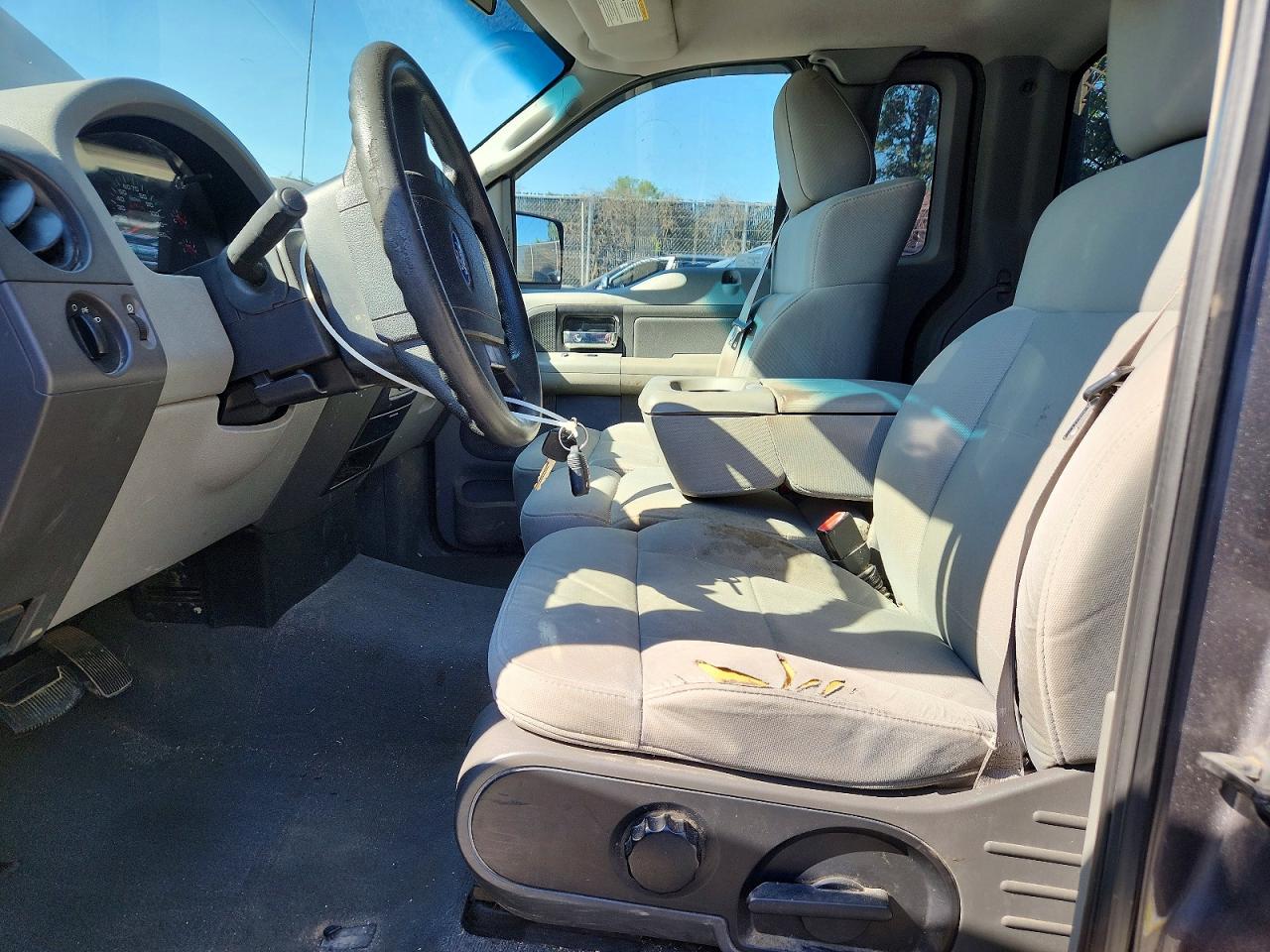2007 Ford F150 Gray vin: 1FTRF12277KD46460