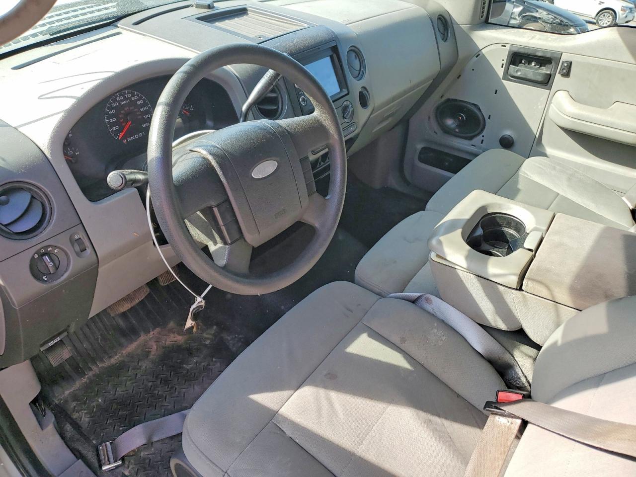 2007 Ford F150 Silver vin: 1FTRF12277NA36338