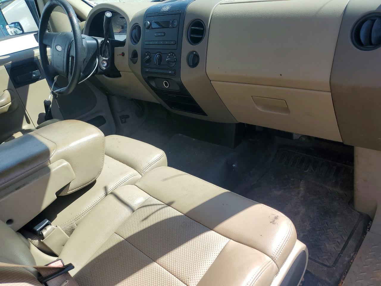 2008 Ford F150 Xl White vin: 1FTRF12278KB80622