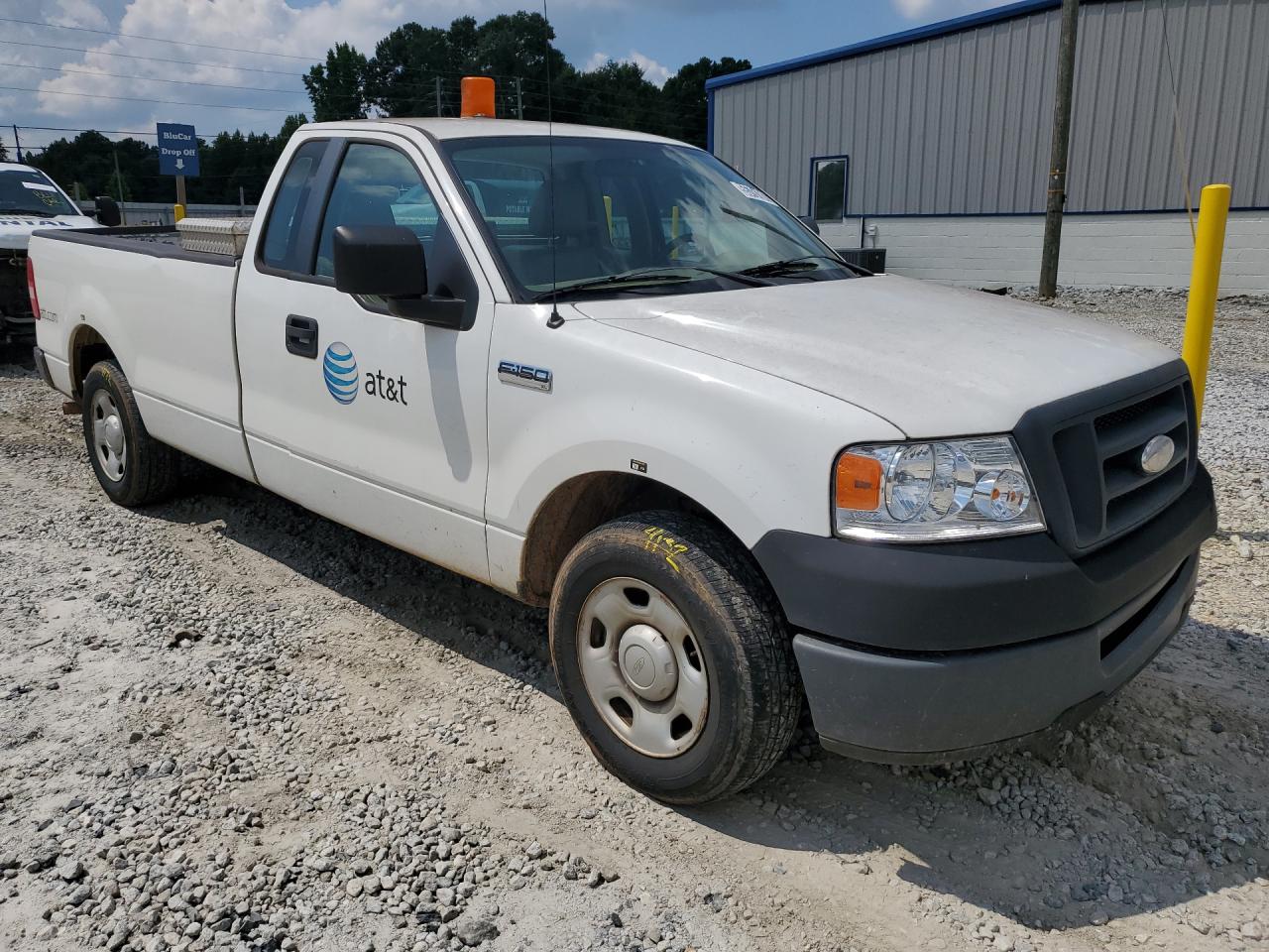 2008 Ford F150 Xl White vin: 1FTRF12278KB80622 Damage: Right Front Door, Dent(S) W/ Paint Dmg, 2 To 3 Inches