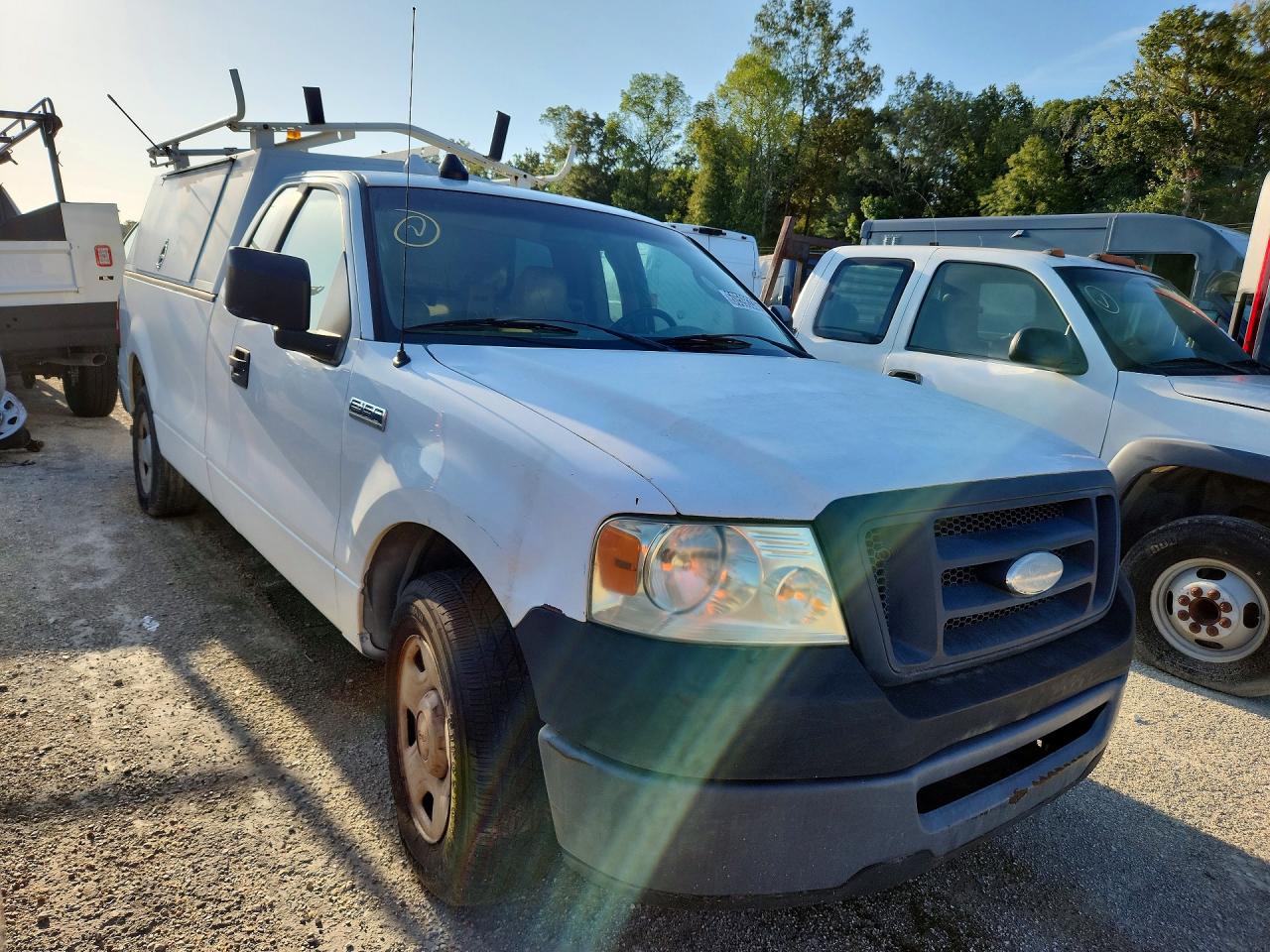 2008 Ford F150 Белый vin: 1FTRF12278KC88156
