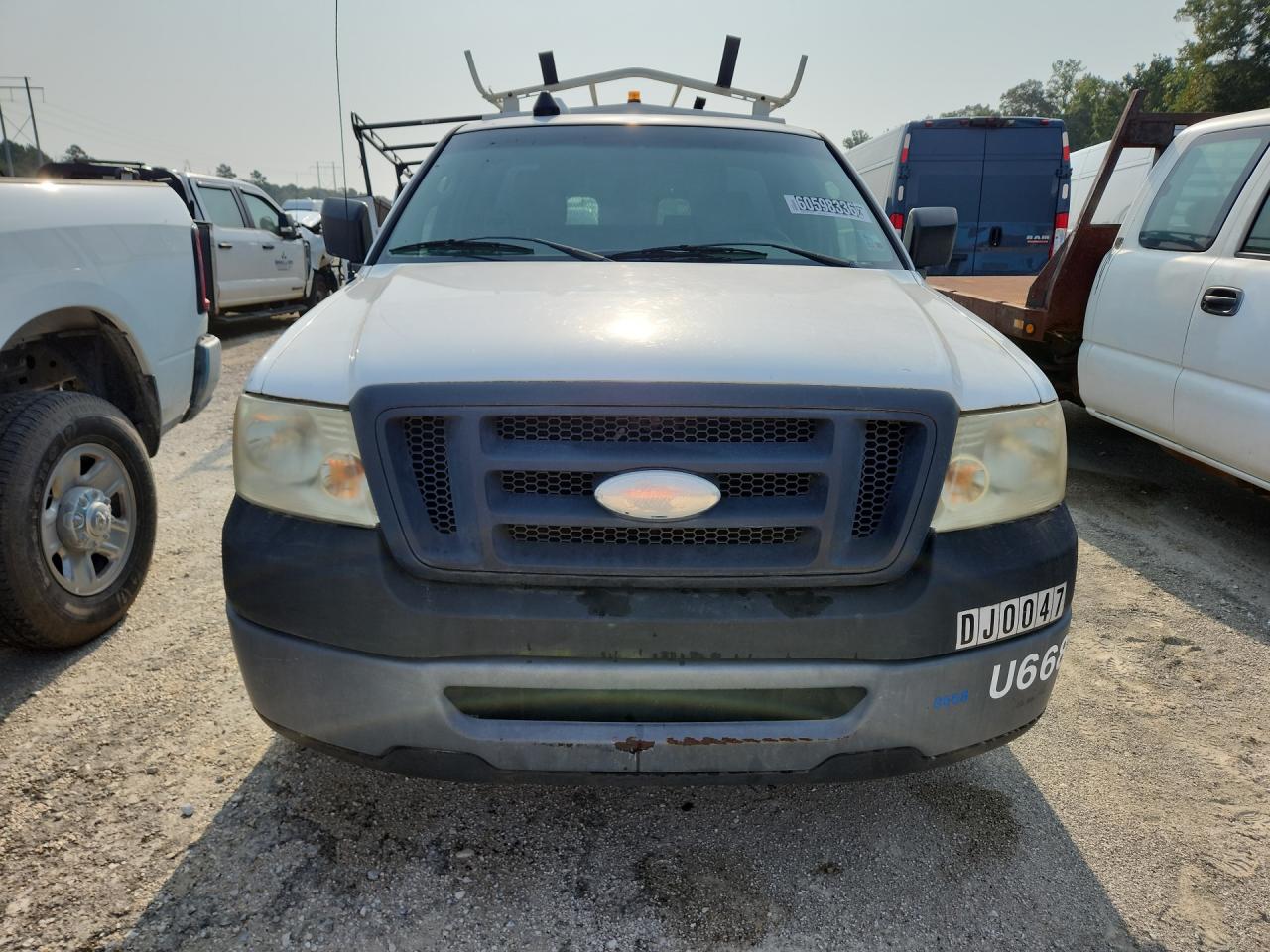 2008 Ford F150 Белый vin: 1FTRF12278KC88156 Damage: Left Head Lamp, Faded, Repair Required