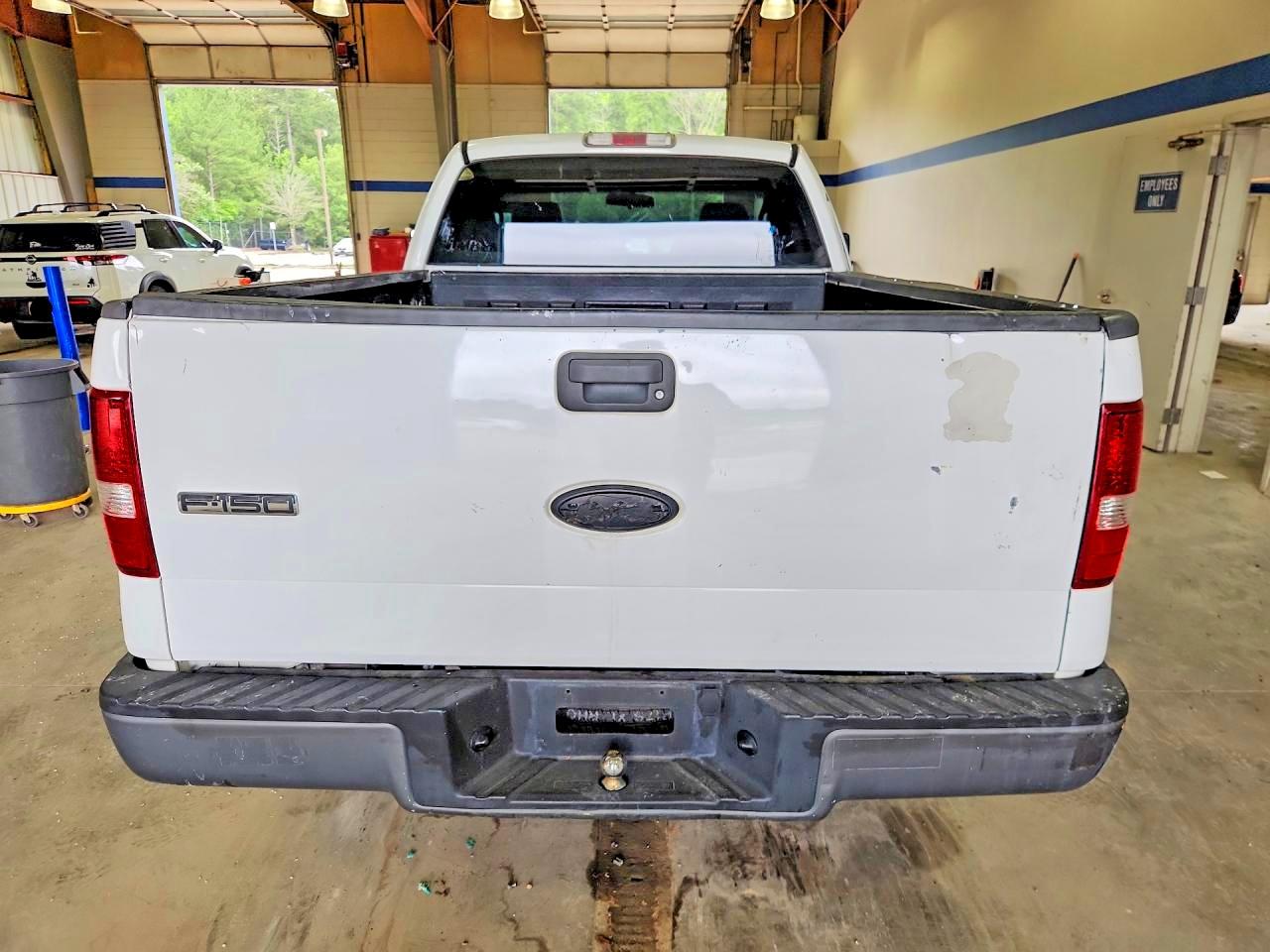 2008 Ford F150 White vin: 1FTRF12278KE93878