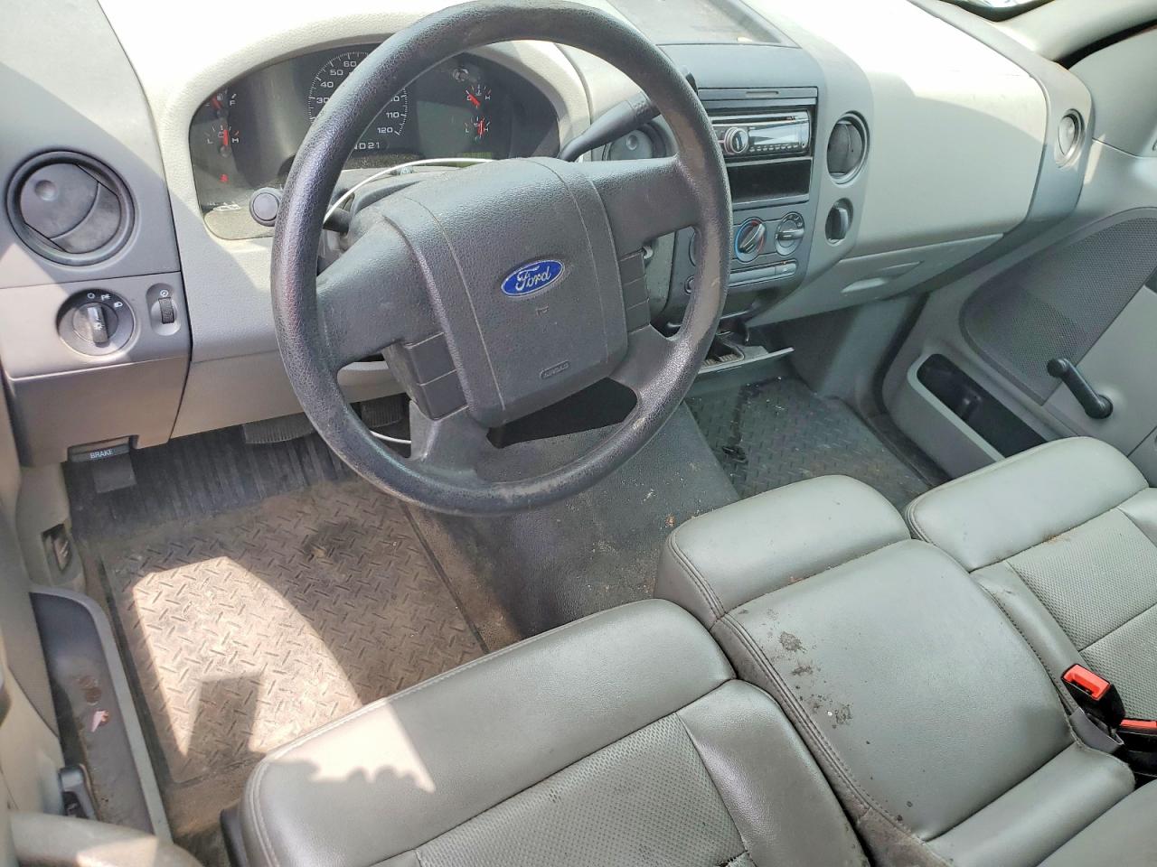2008 Ford F150 Red vin: 1FTRF12278KF03048
