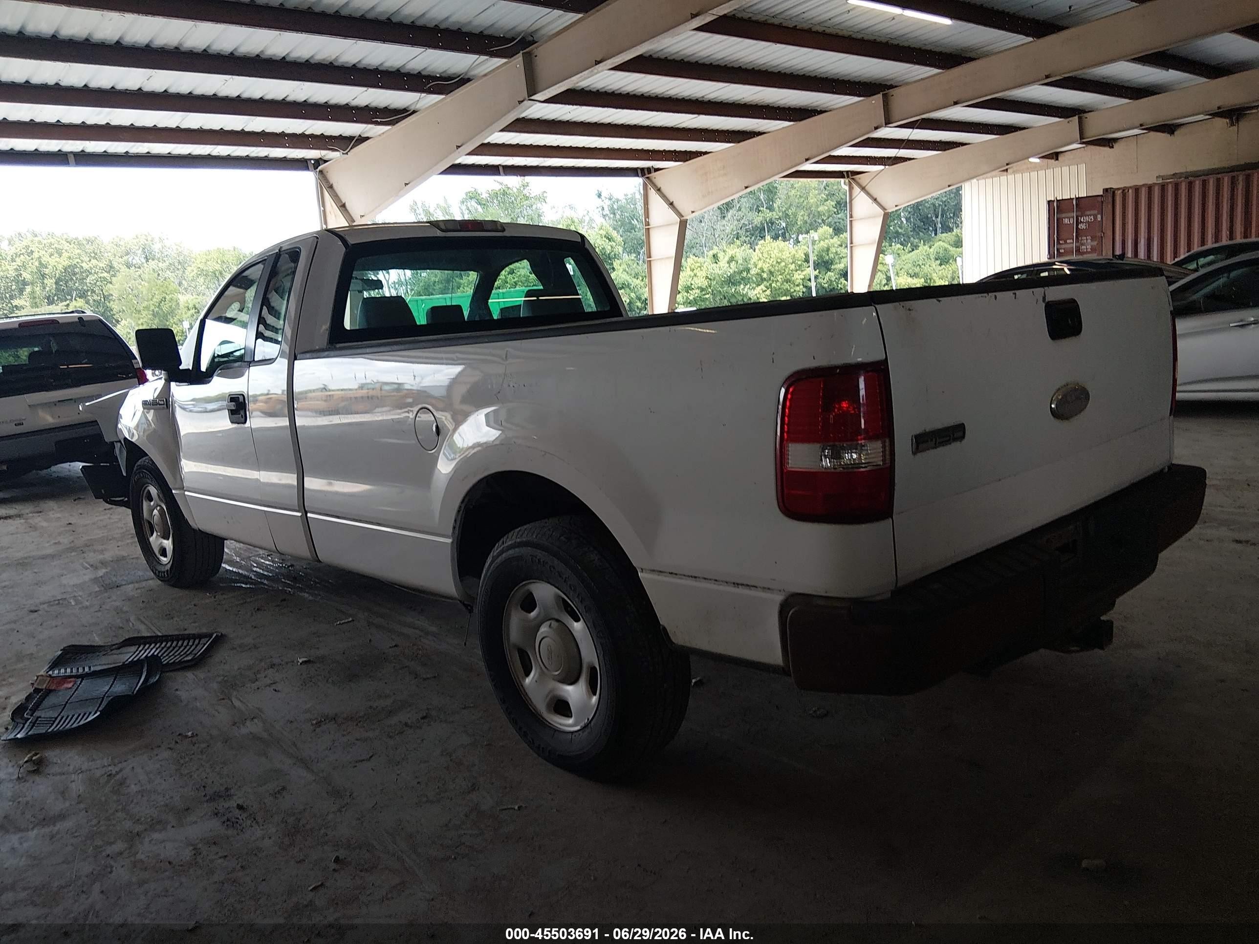 2006 Ford F-150 Stx/xl/xlt White vin: 1FTRF12286KB37145