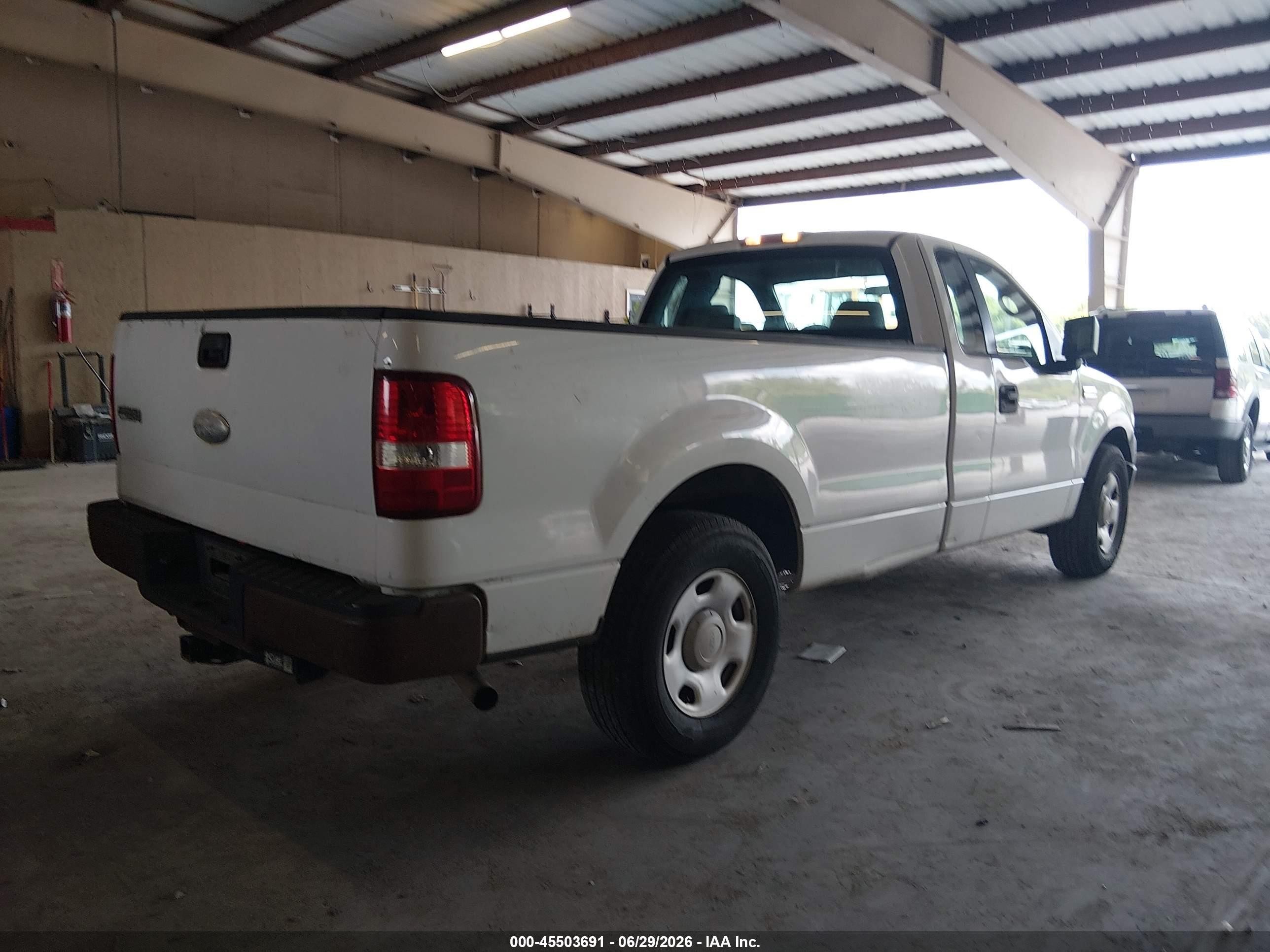 2006 Ford F-150 Stx/xl/xlt White vin: 1FTRF12286KB37145