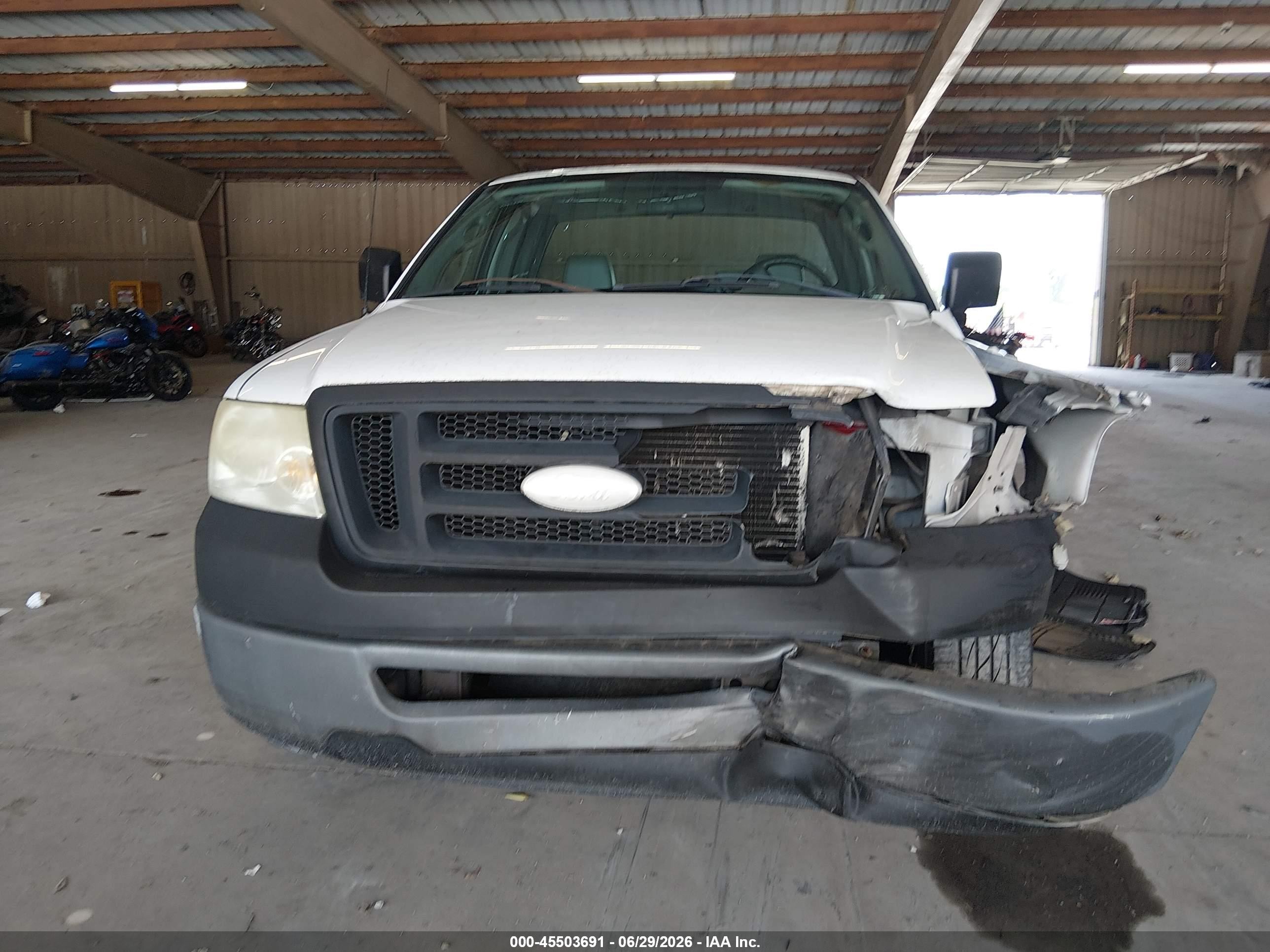 2006 Ford F-150 Stx/xl/xlt White vin: 1FTRF12286KB37145