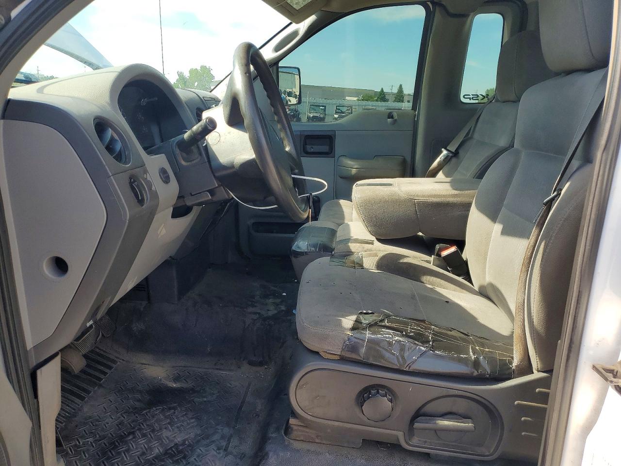 2006 Ford F150 Белый vin: 1FTRF12286NA97597