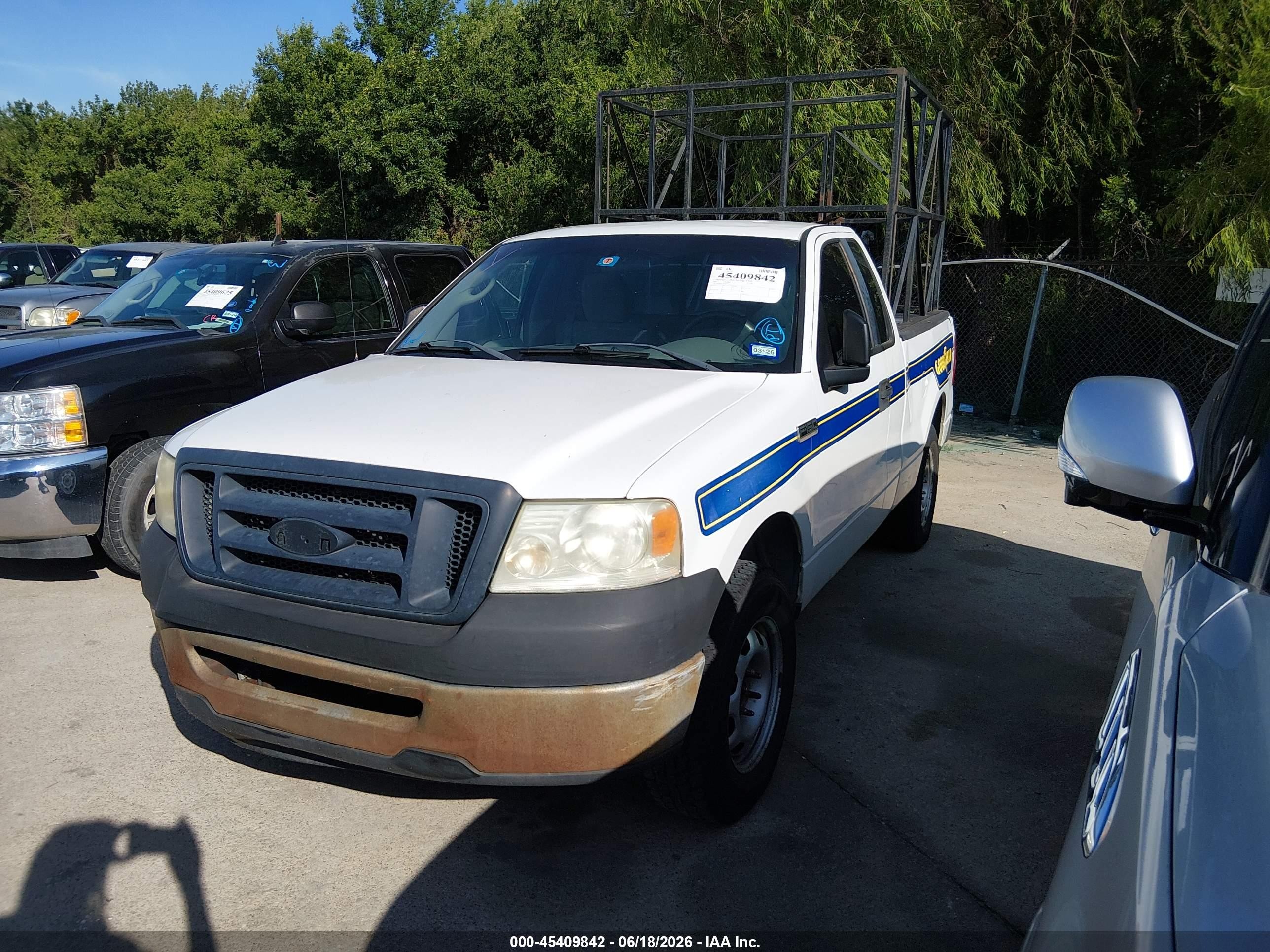 2007 Ford F-150 Stx/xl/xlt White vin: 1FTRF12287KC19667