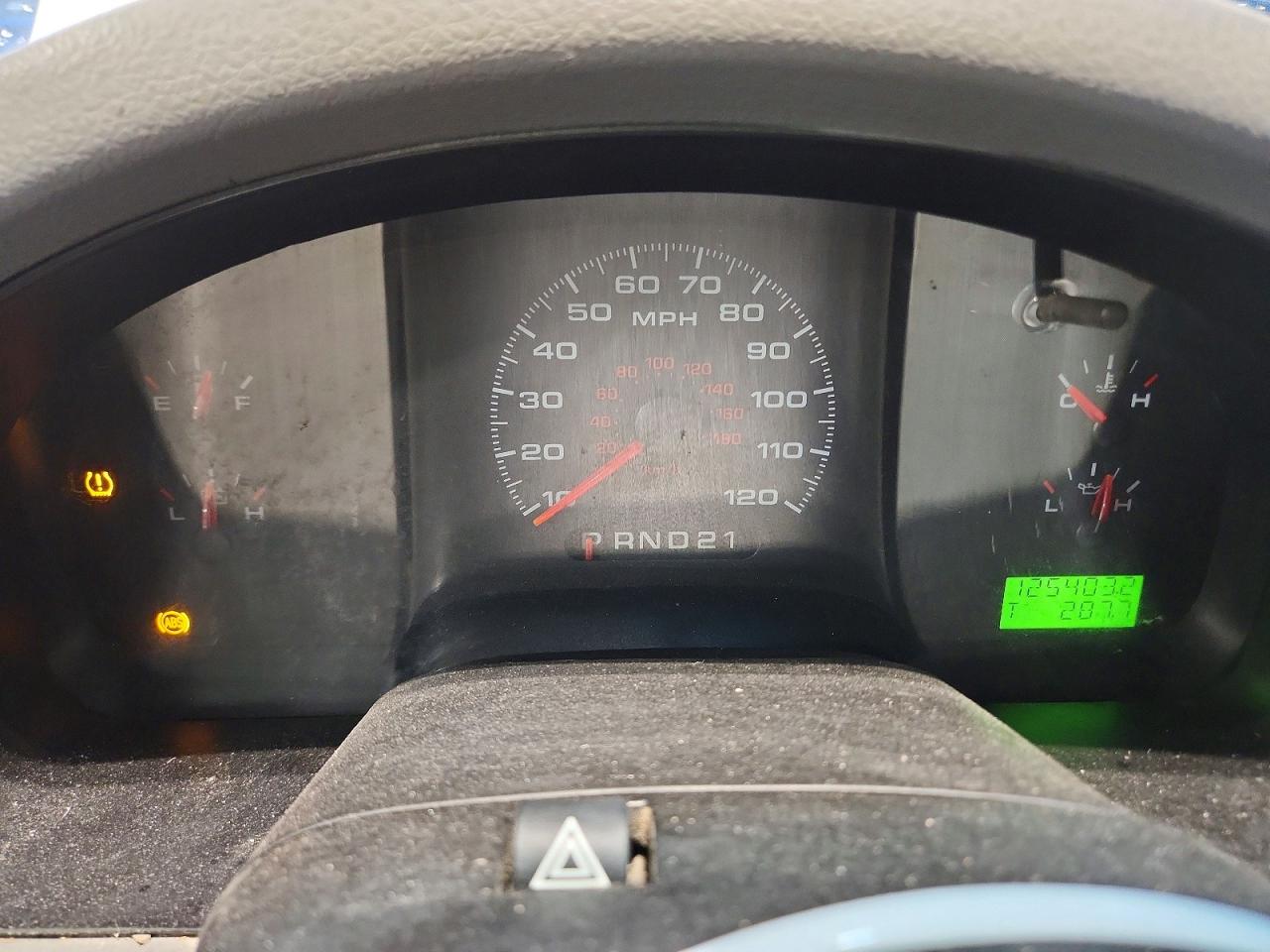 2007 Ford F150 Белый vin: 1FTRF12287KD35242