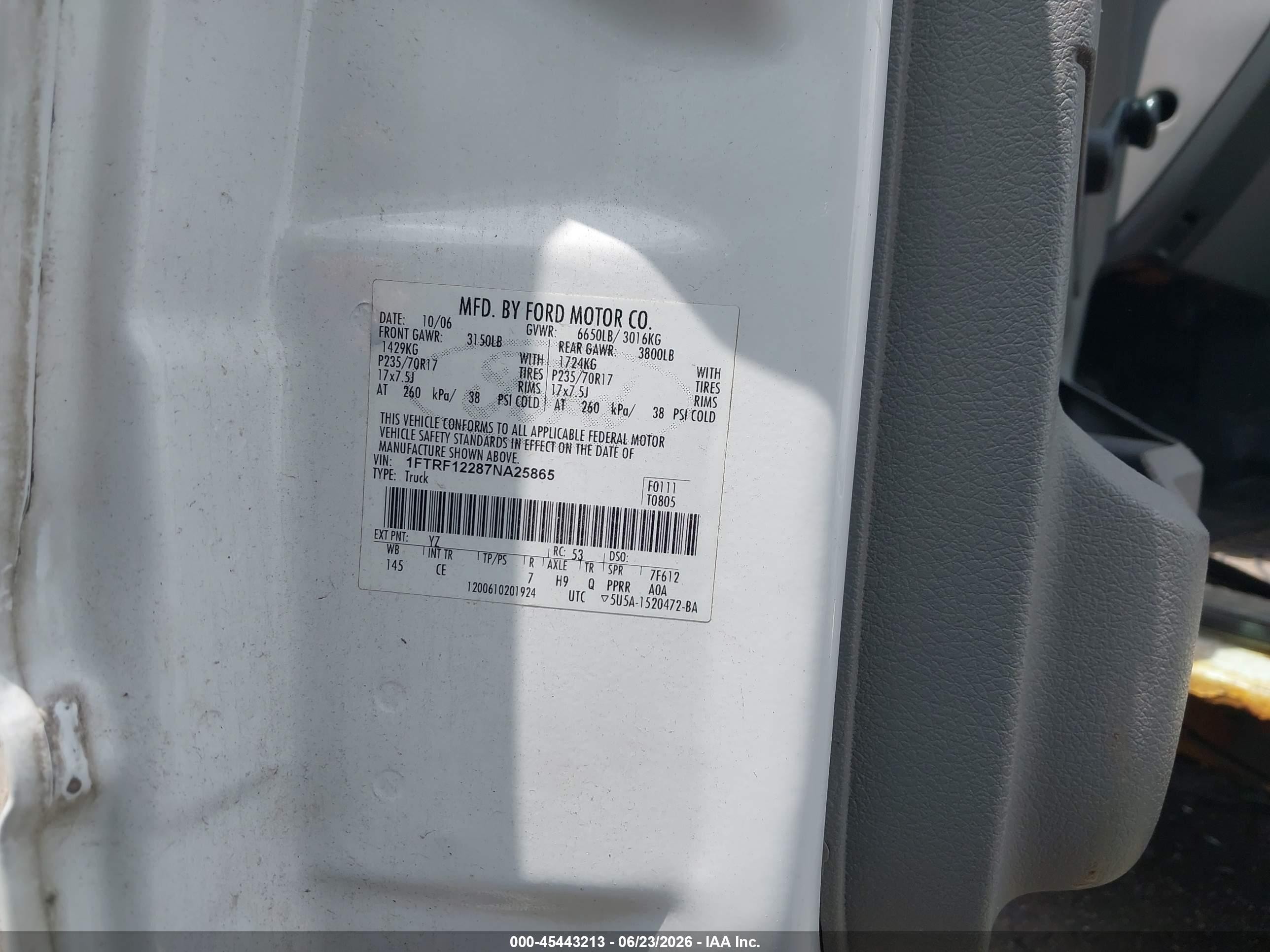 2007 Ford F-150 Stx/xl/xlt Белый vin: 1FTRF12287NA25865