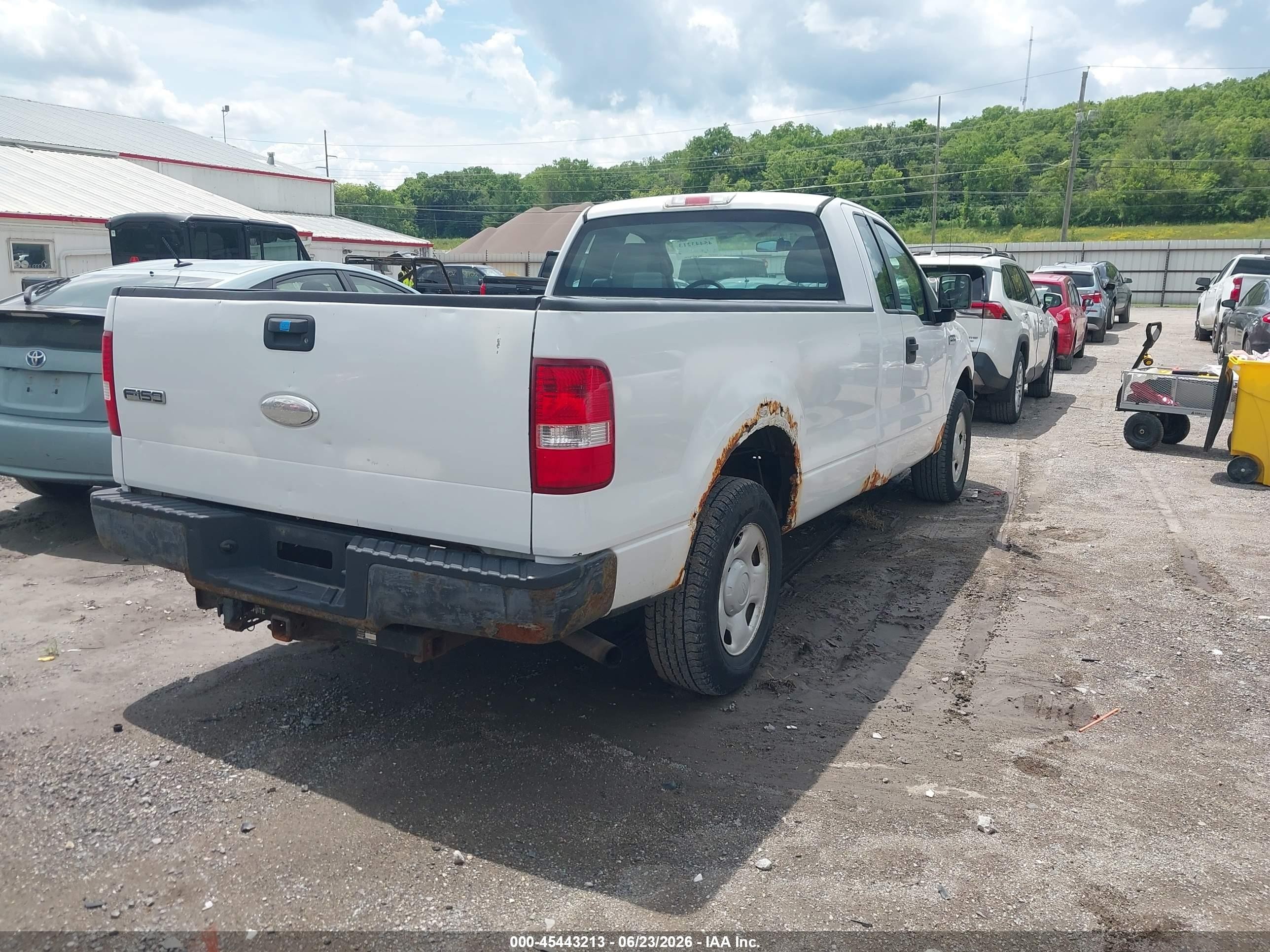 2007 Ford F-150 Stx/xl/xlt Белый vin: 1FTRF12287NA25865