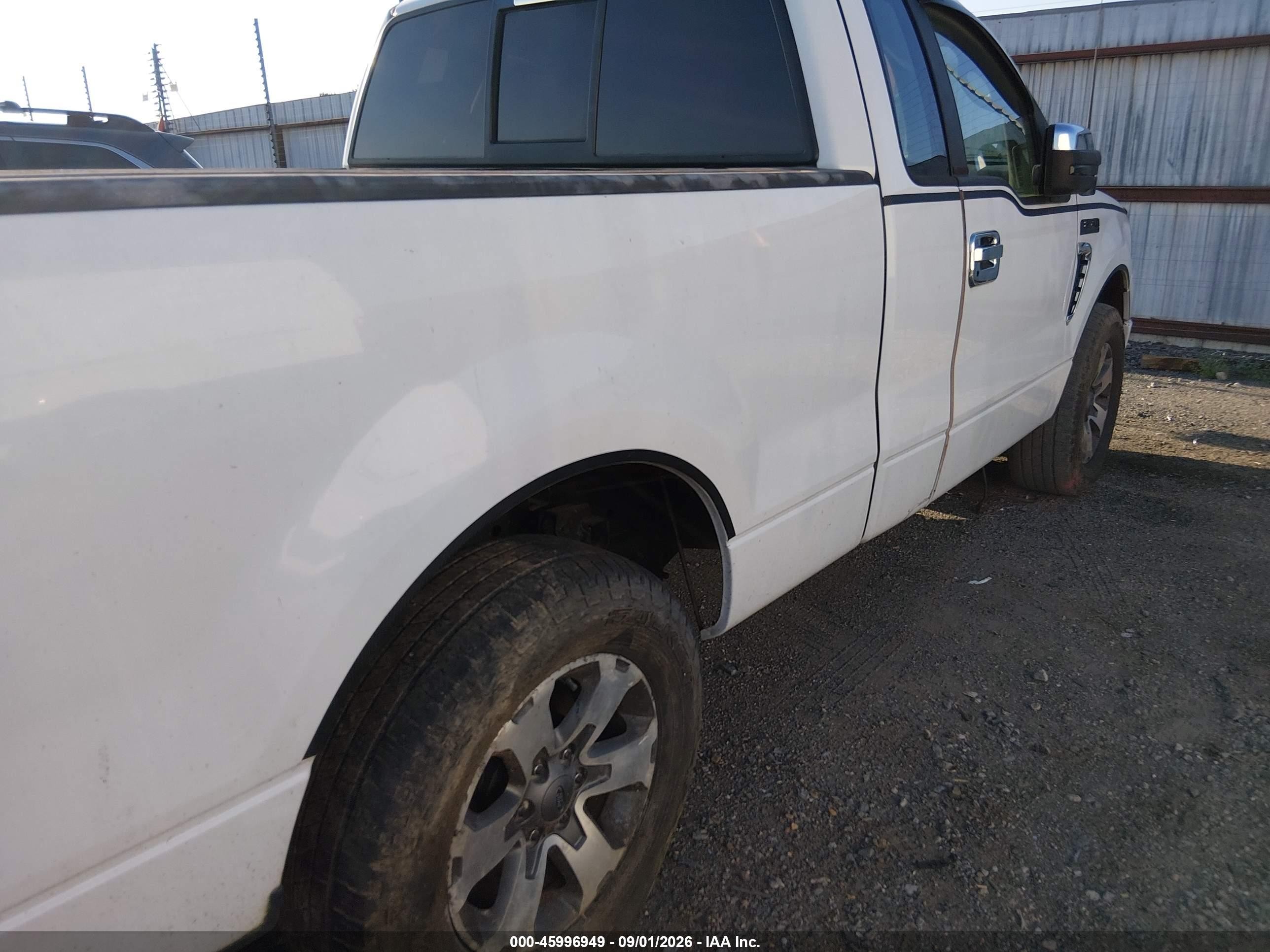 2007 Ford F-150 Stx/xl/xlt White vin: 1FTRF12287NA69252