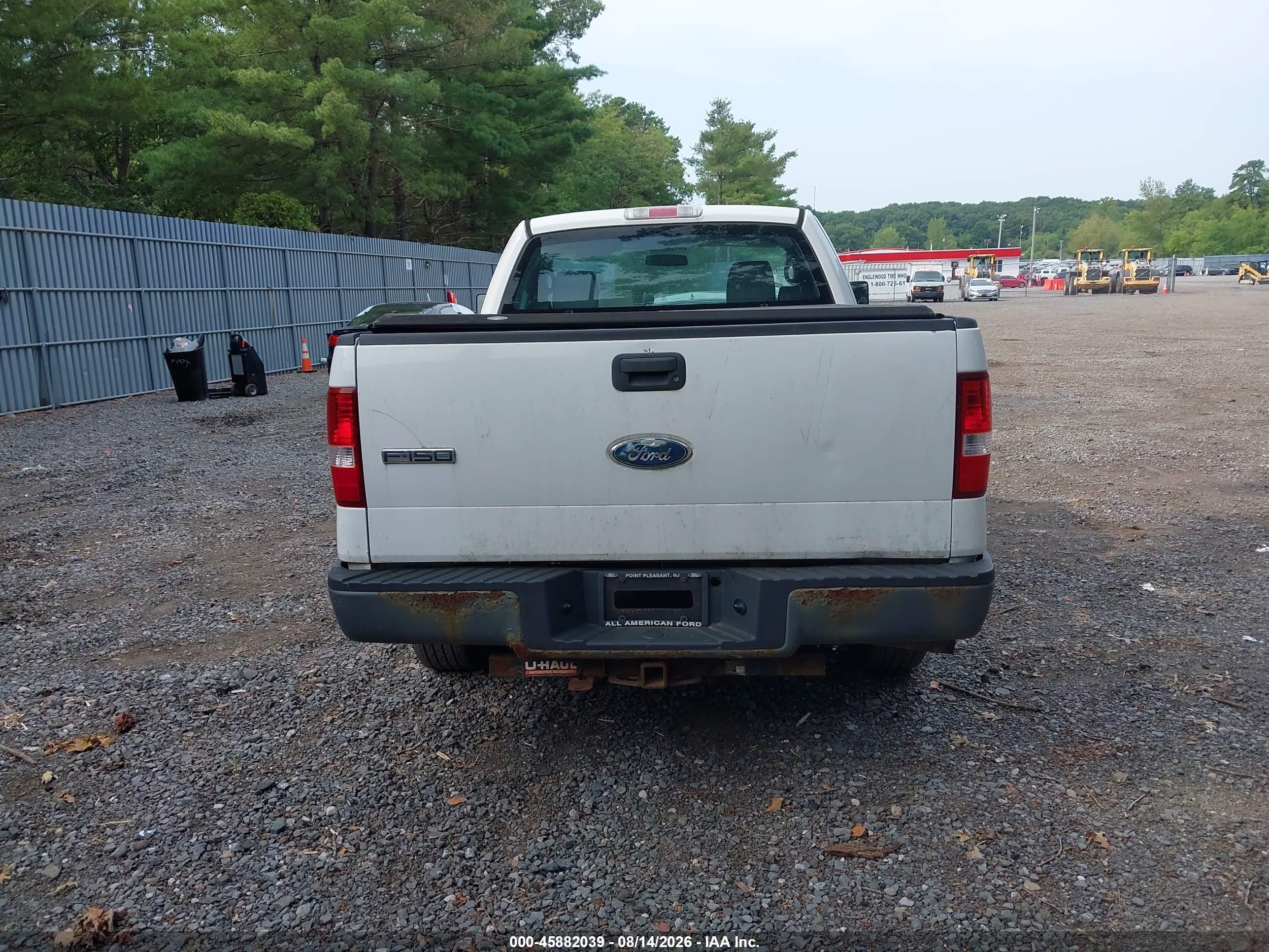2008 Ford F150   Белый vin: 1FTRF12288KB48083