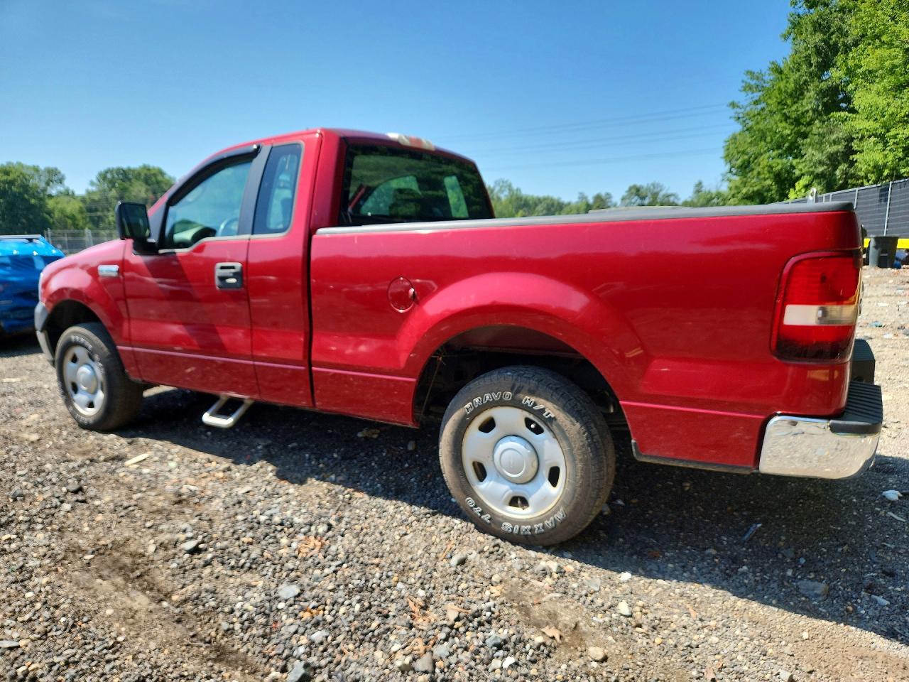 2008 Ford F150 Red vin: 1FTRF12288KB63800