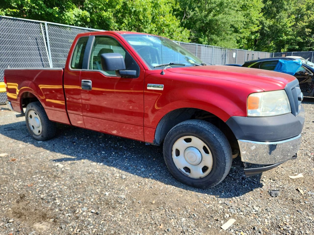 2008 Ford F150 Red vin: 1FTRF12288KB63800
