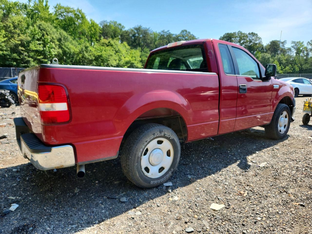 2008 Ford F150 Red vin: 1FTRF12288KB63800