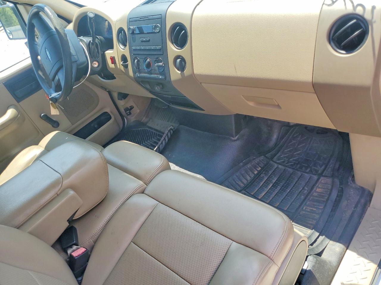 2008 Ford F150 Xl White vin: 1FTRF12288KB80600