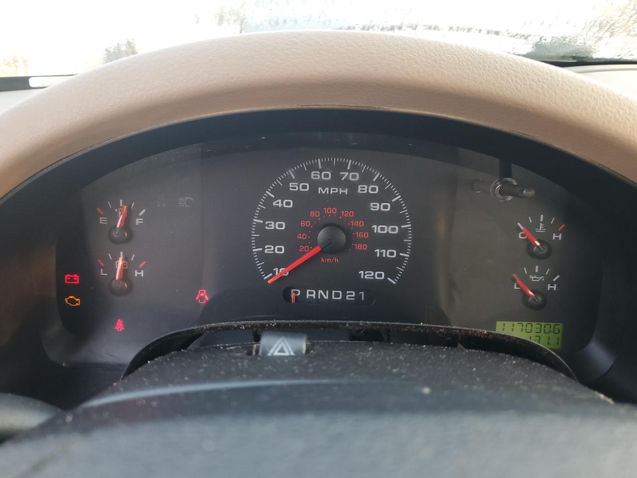 2008 Ford F150 Xl White vin: 1FTRF12288KB80600 Damage: Warning Light - Engine, On, Unacceptable