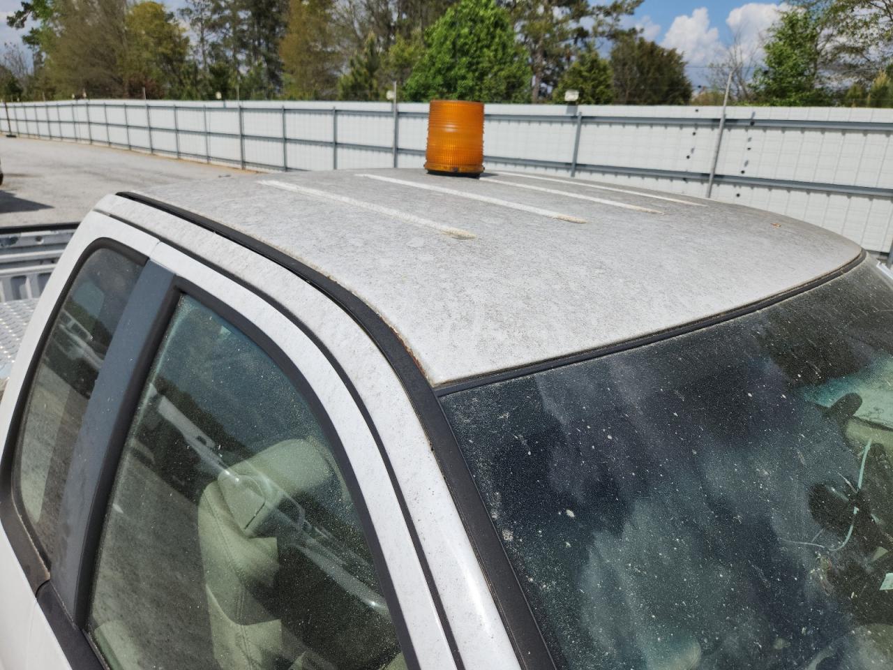 2008 Ford F150 Xl White vin: 1FTRF12288KB80631 Damage: Right Drip Rail, Peeling, 6 To 7 Inches