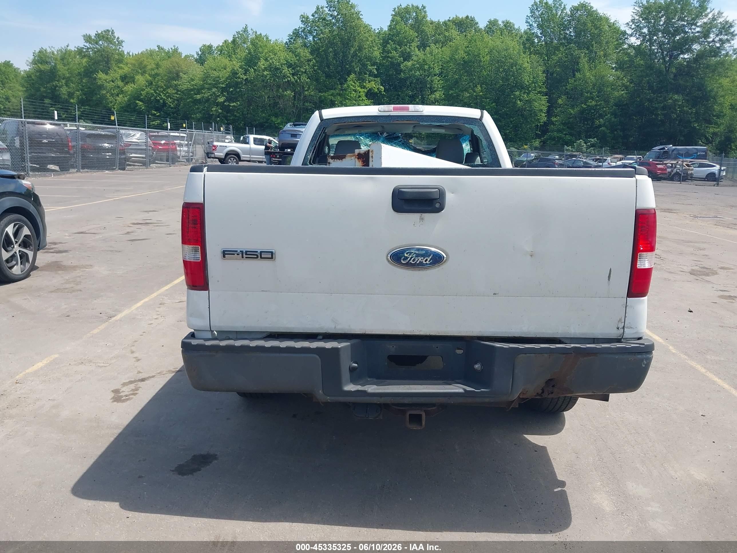 2008 Ford F-150 Stx/xl/xlt White vin: 1FTRF12288KB94528