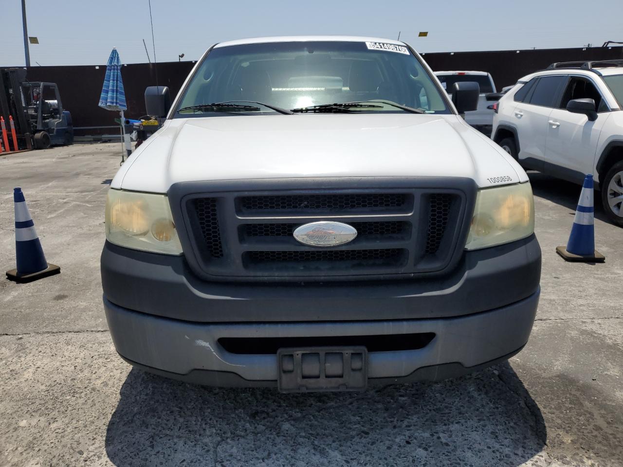 2008 Ford F150 White vin: 1FTRF12288KC43002 Damage: Left Head Lamp, Faded, Repair Required