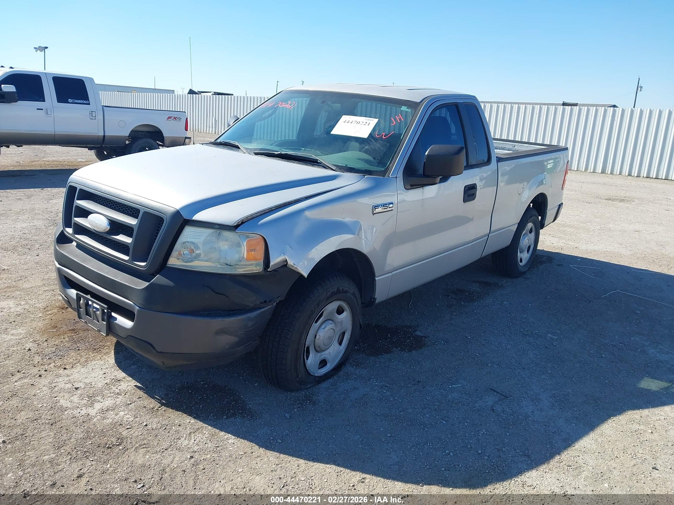 2008 Ford F-150 Stx/xl/xlt Silver vin: 1FTRF12288KC49205