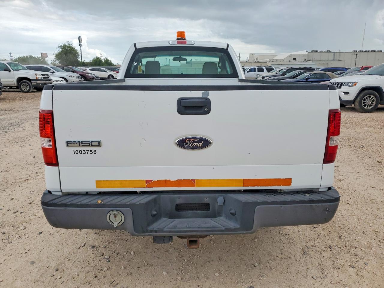 2008 Ford F150 White vin: 1FTRF12288KE32829