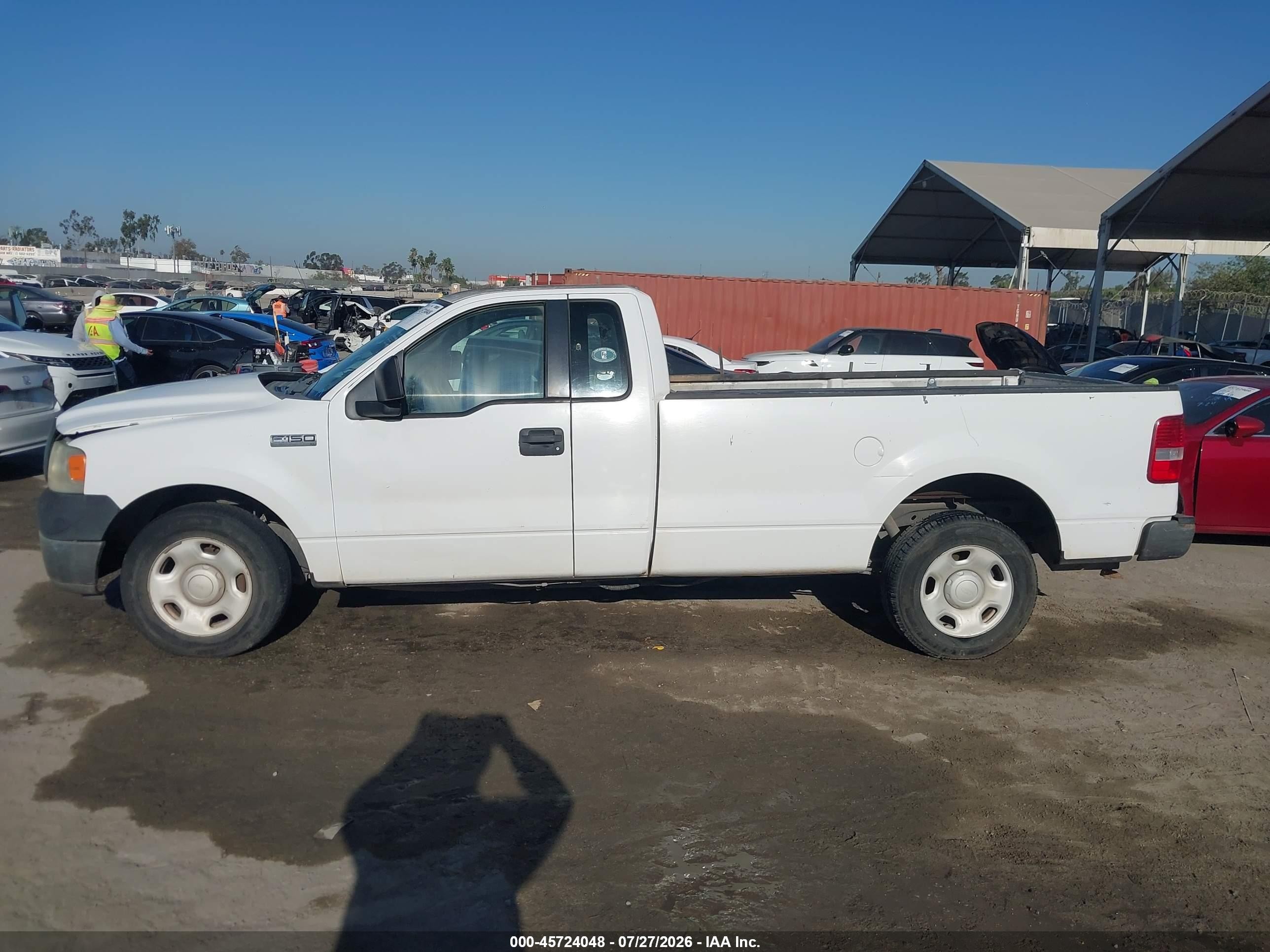2005 Ford F-150 Stx/xl/xlt White vin: 1FTRF12295NB82253