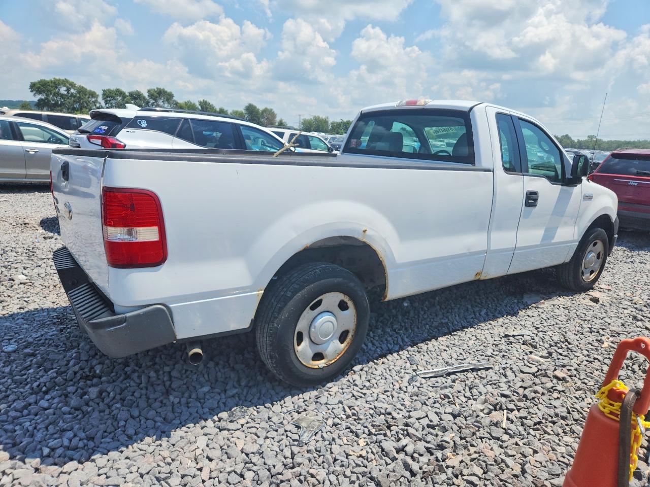 2006 Ford F150 White vin: 1FTRF12296NA71946
