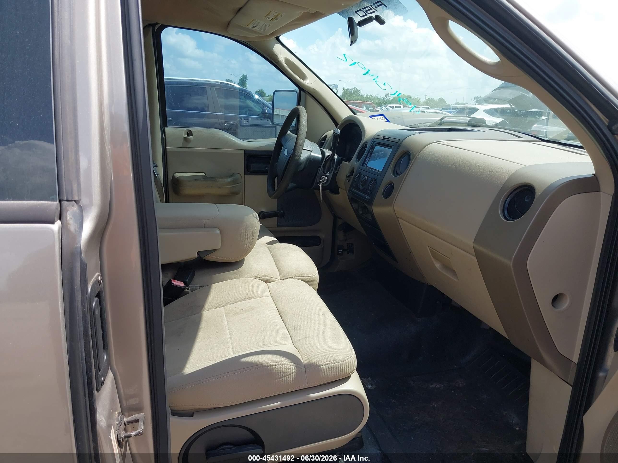 2006 Ford F-150 Stx/xl/xlt Tan vin: 1FTRF12296NB76597