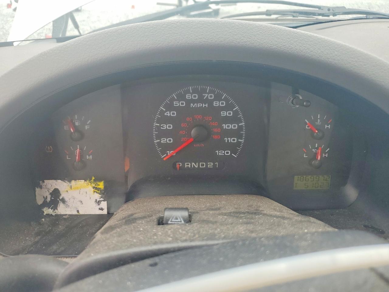 2007 Ford F150 White vin: 1FTRF12297KC15935