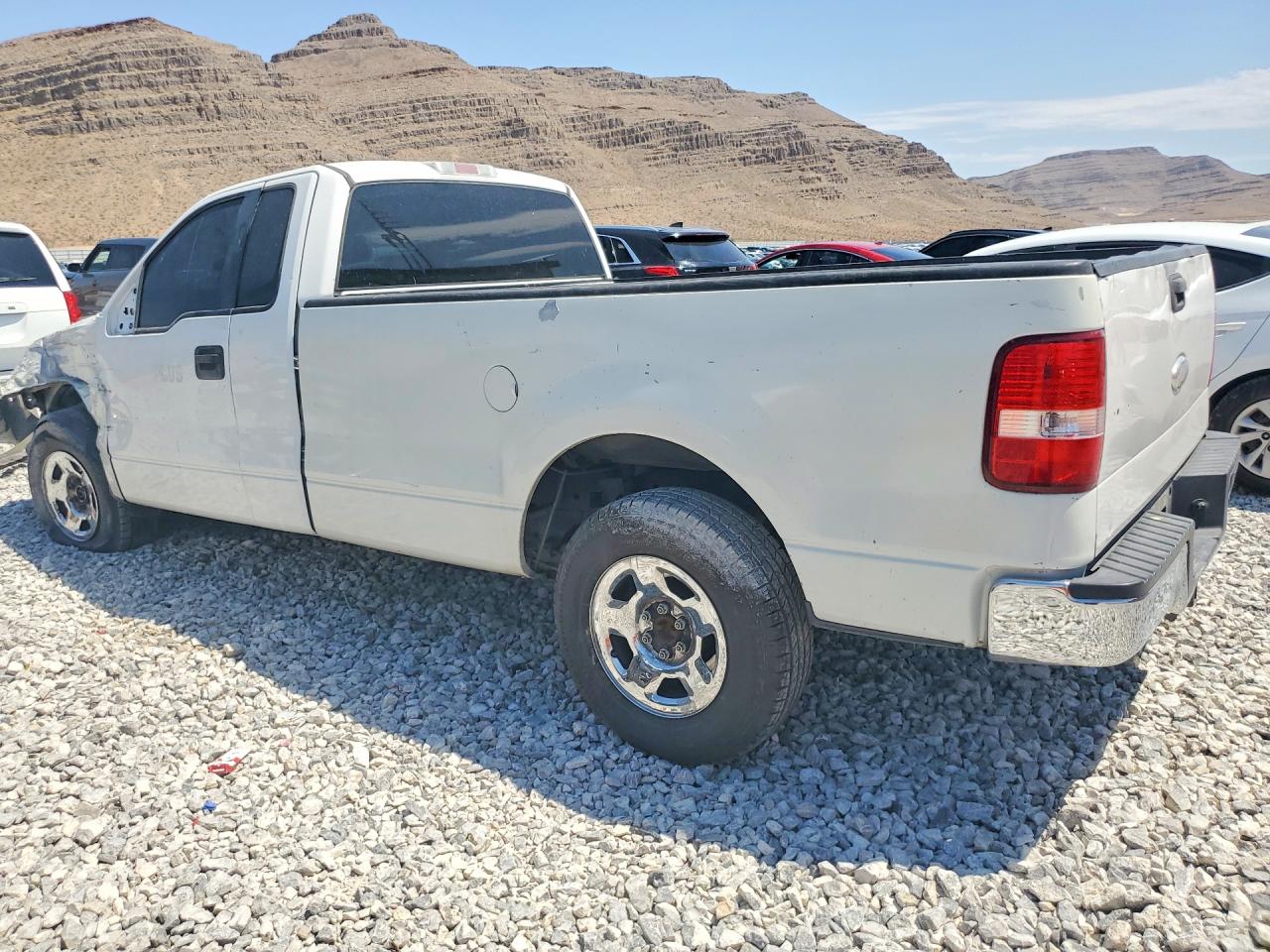 2007 Ford F150 White vin: 1FTRF12297KD44869