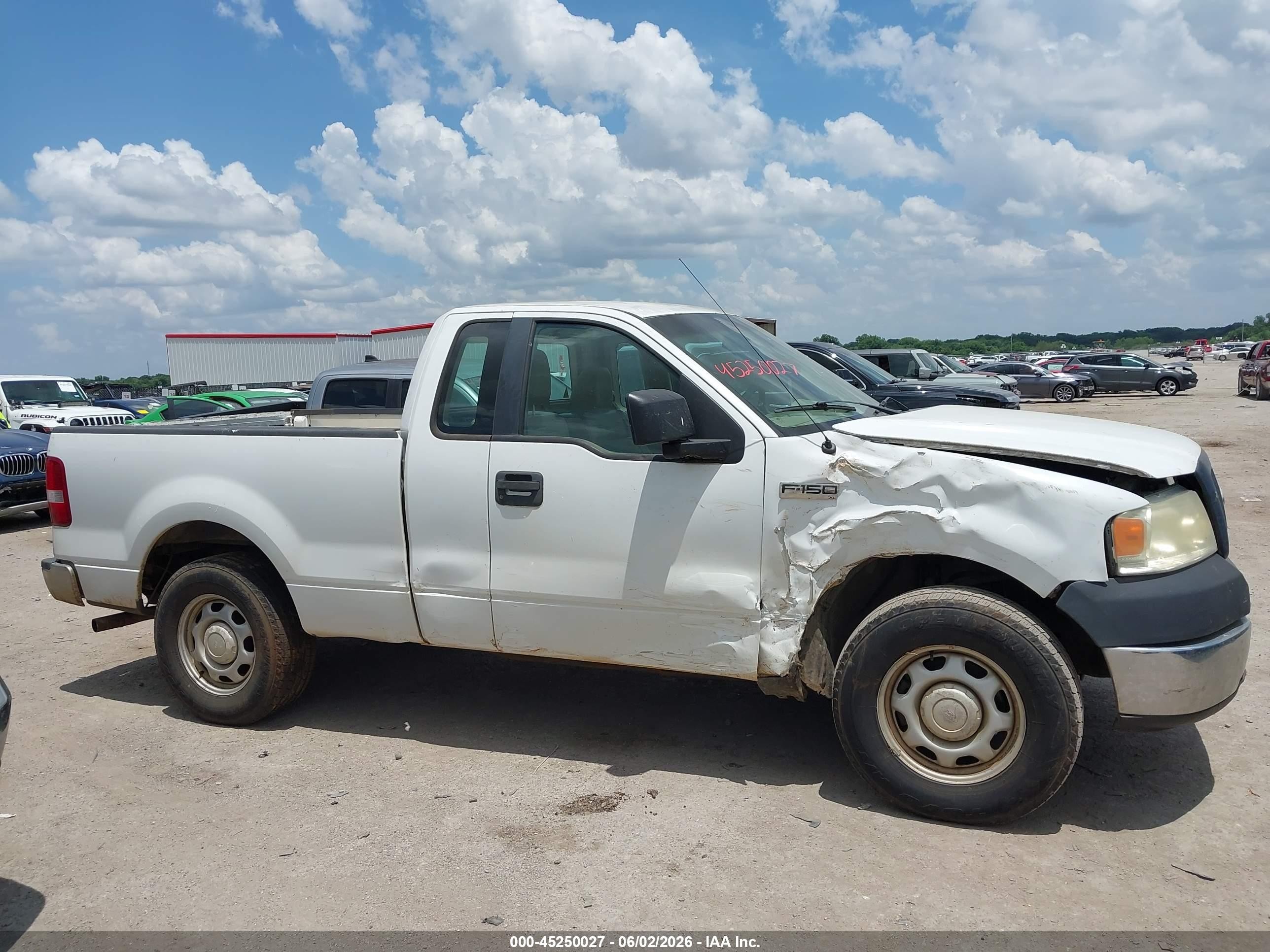 2008 Ford F-150 Stx/xl/xlt White vin: 1FTRF12298KC57314