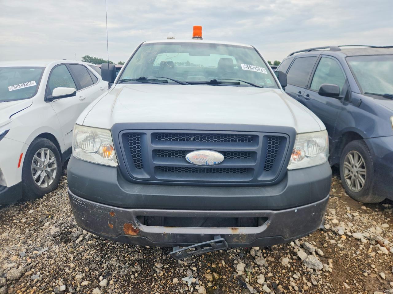 2008 Ford F150 White vin: 1FTRF12298KC95478