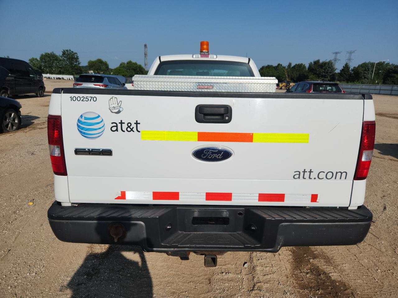 2008 Ford F150 White vin: 1FTRF12298KC95478 Damage: Tailgate, Dent(S) W/ Paint Dmg, 5 To 6 Inches